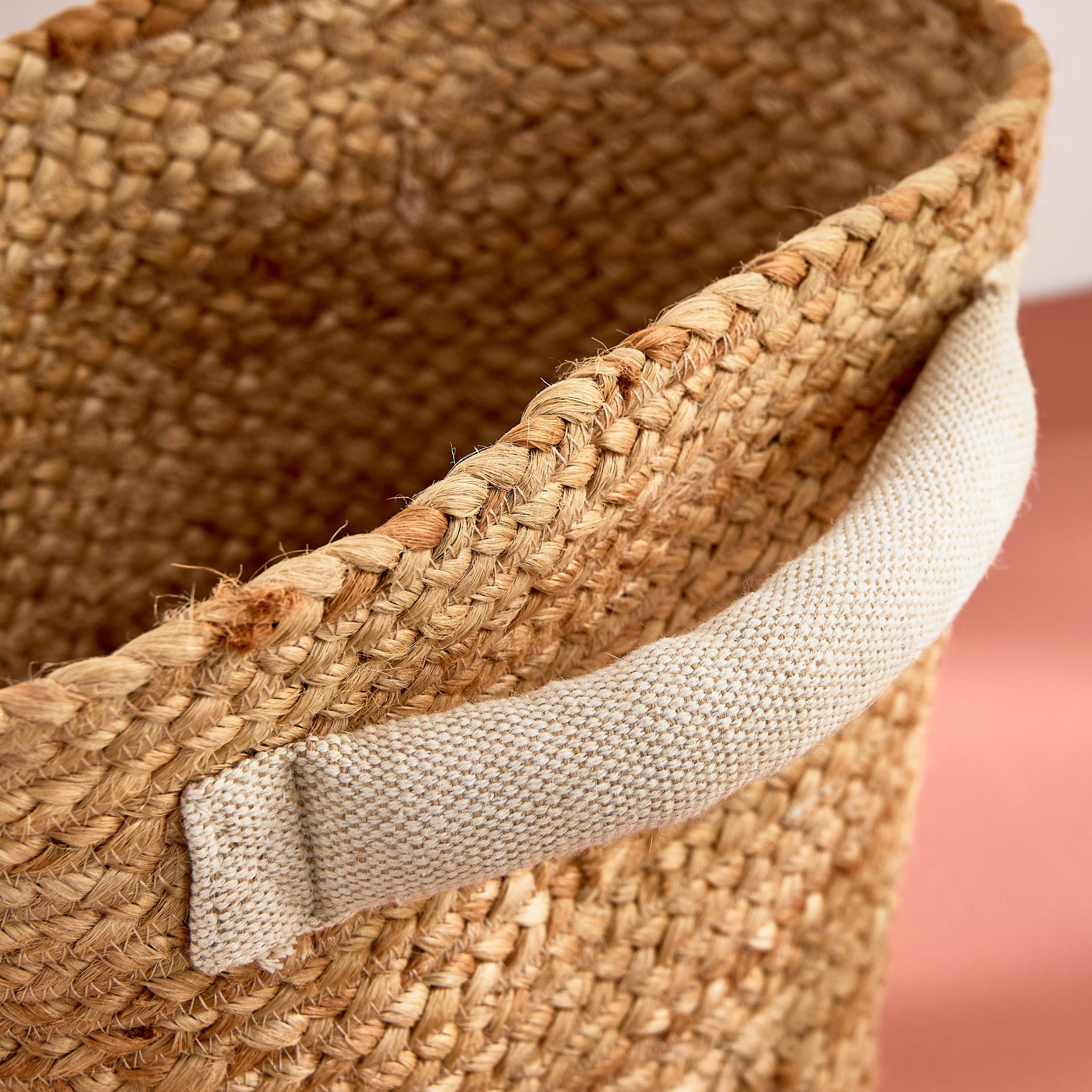 Bella Jute Mora Pot Cover with Juco Handle - 24x24x23 cm-hbxhomeware-hbxdecorandfurnishings-image-2