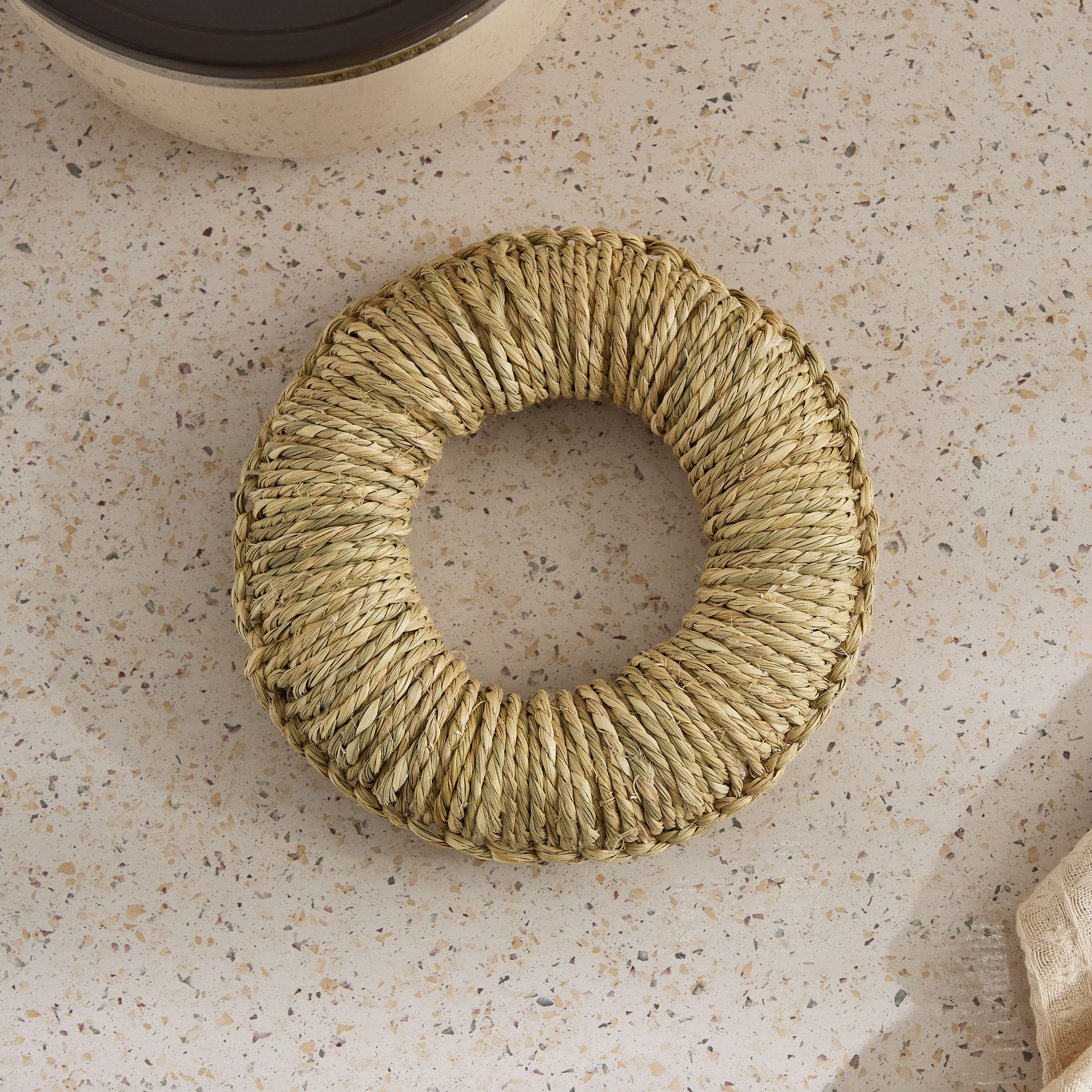 حامل عشب ساباي ياباني كبير من بيلا  - 18 سم-hbxkitchen-kitchenware-kitchenaccessories-image-1
