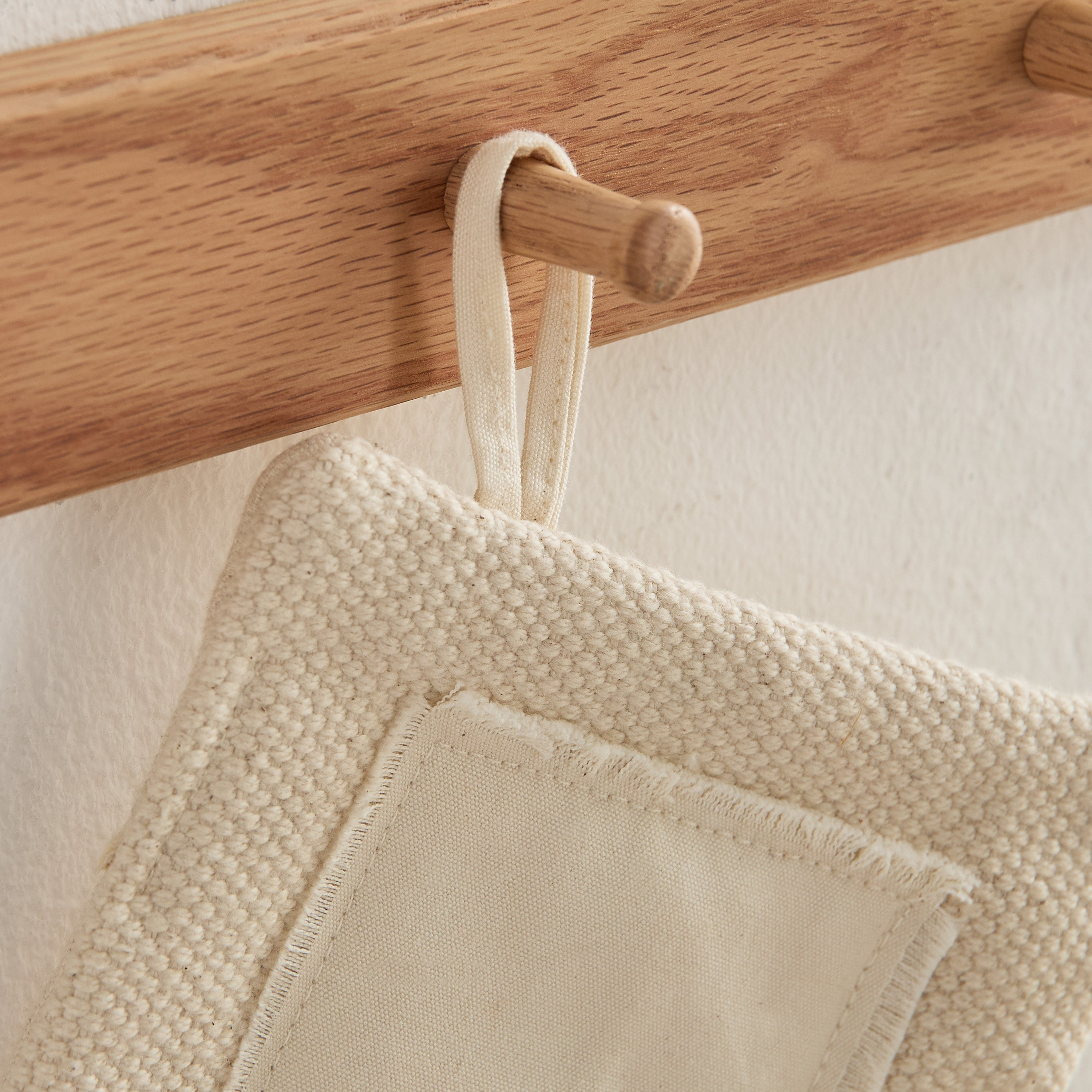 حامل أواني قطن منسوج مربع صغير برقعة كانفاس من بيلا - 15 سم-hbxhomeware-kitchenware-kitchenlinens-image-3