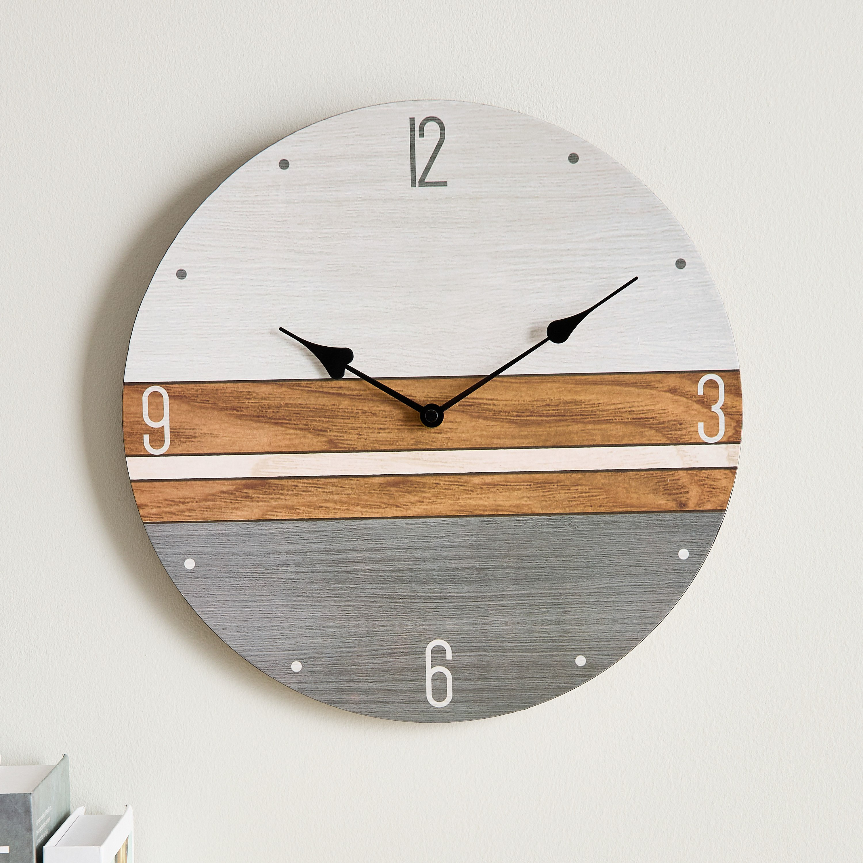 ساعة حائط خشبية من إمير - 34x34x4.5 سم-hbxdiningroom-decorandaccessories-clocks-image-2