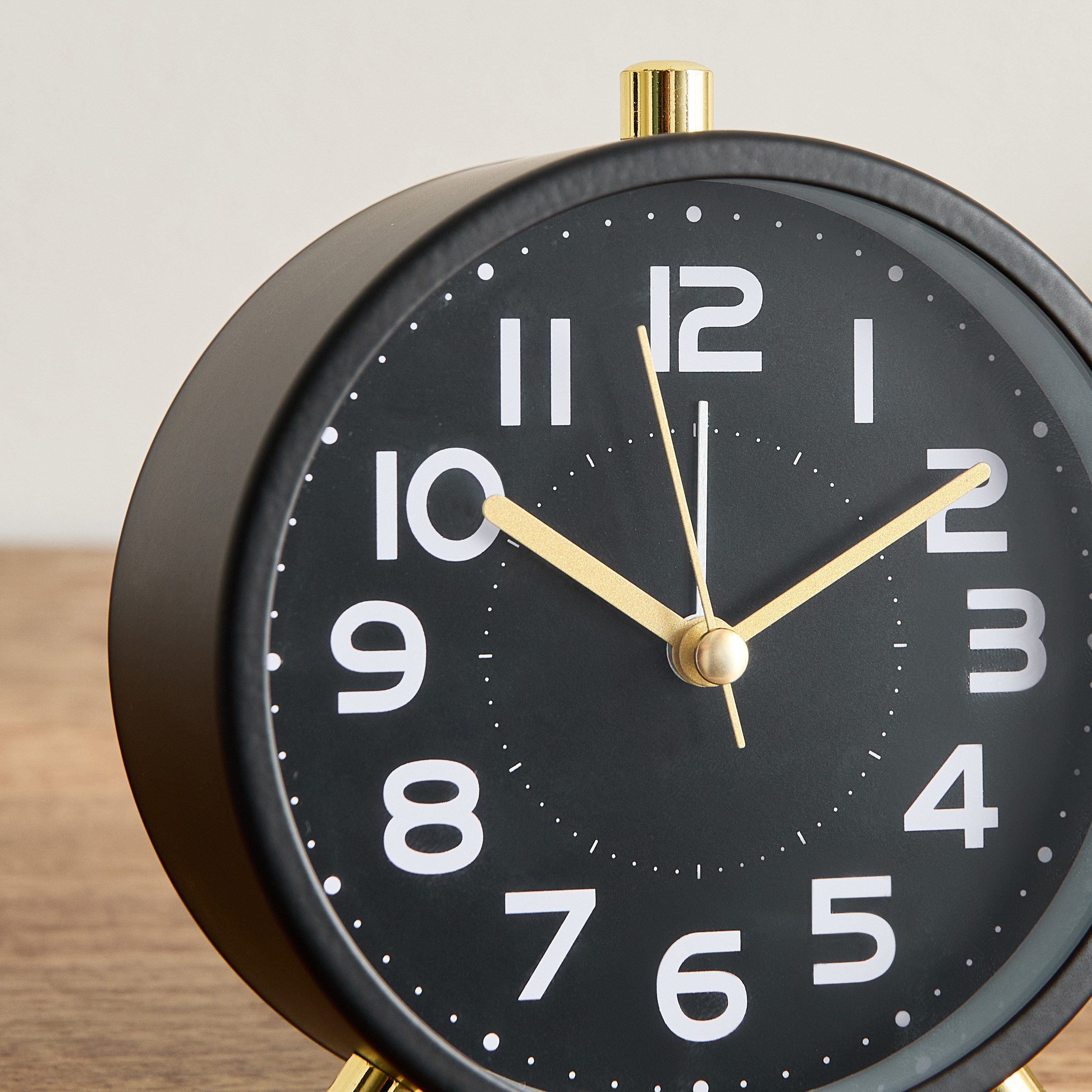 منبه طاولة معدني مع ضوء ليلي من إمير - 11x5.5x12 سم-hbxdiningroom-decorandaccessories-clocks-image-4