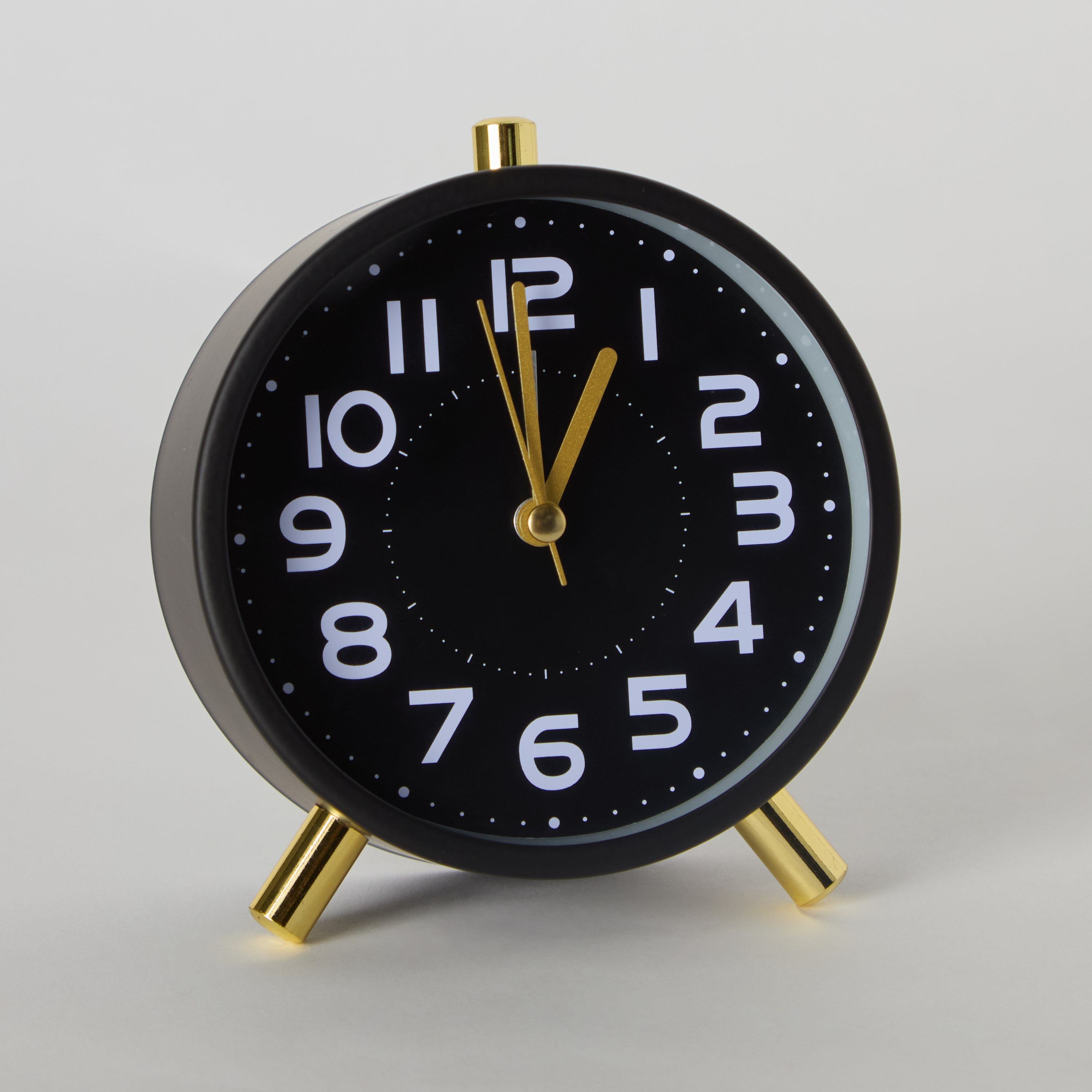 منبه طاولة معدني مع ضوء ليلي من إمير - 11x5.5x12 سم-hbxdiningroom-decorandaccessories-clocks-image-6