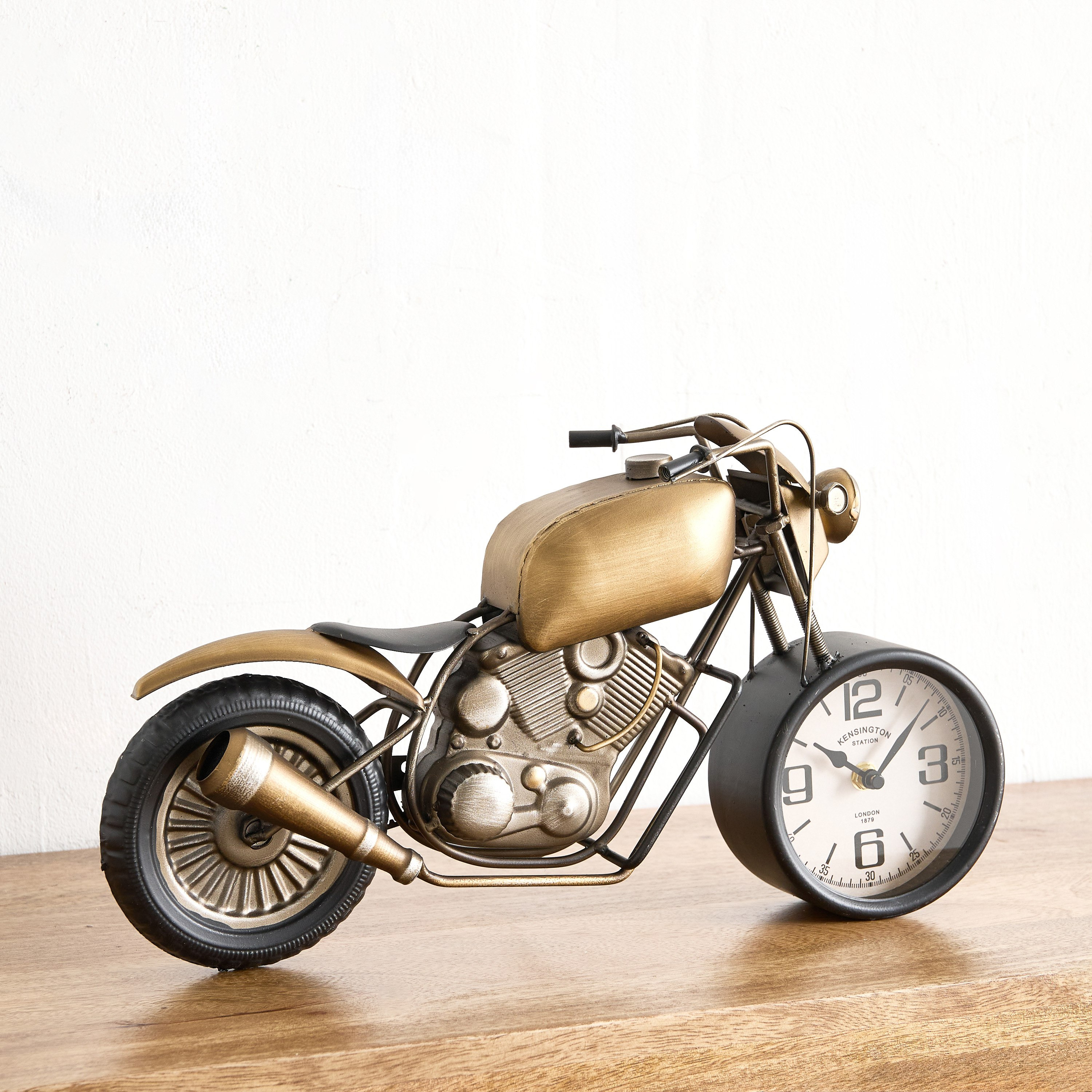ساعة طاولة معدنية من إمير - 44x13.5x23 سم-hbxdiningroom-decorandaccessories-clocks-image-1