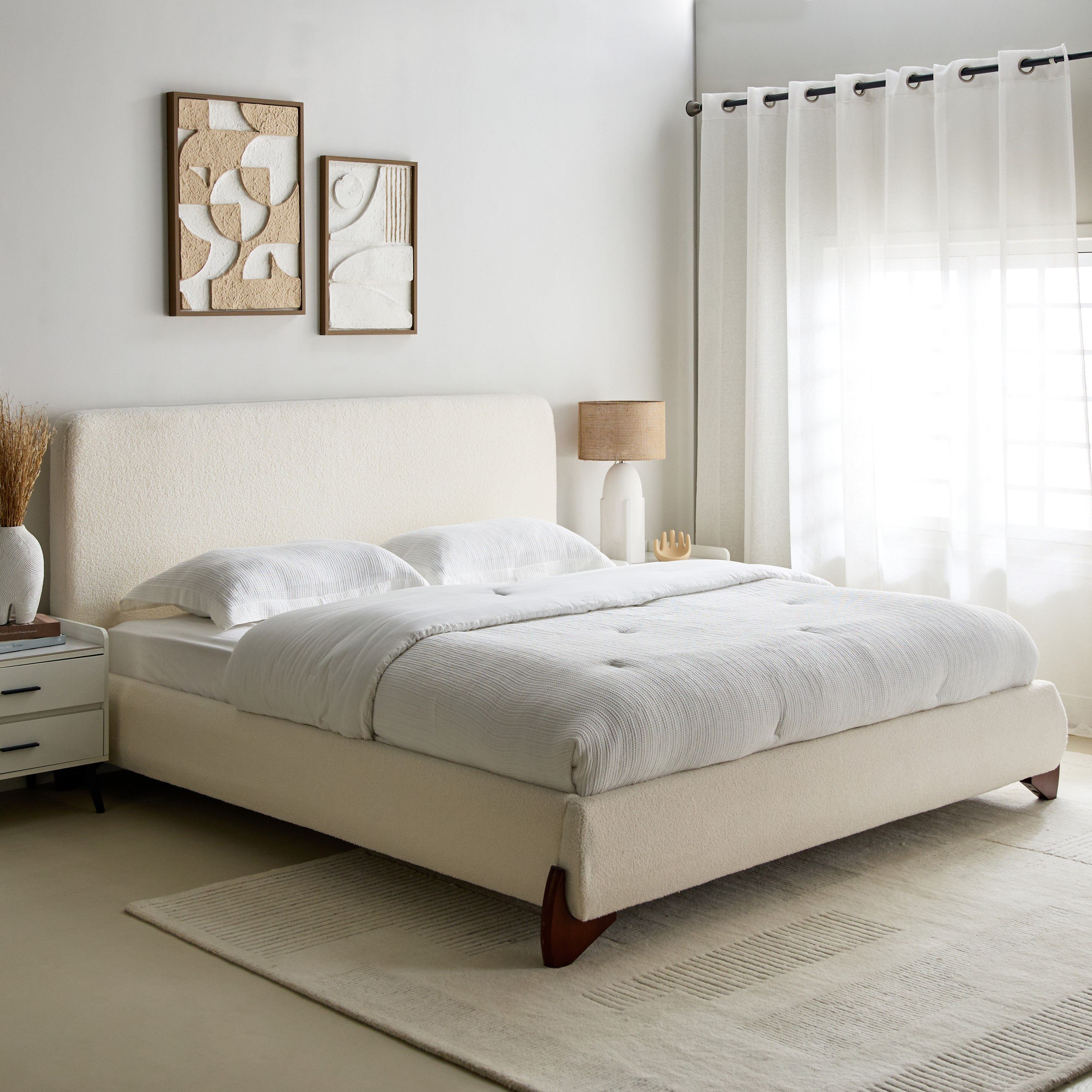 سرير كوين منجّد من سونورو- 160x200 سم-hbxbedroom-bedsandbedsets-beds-queen-image-1