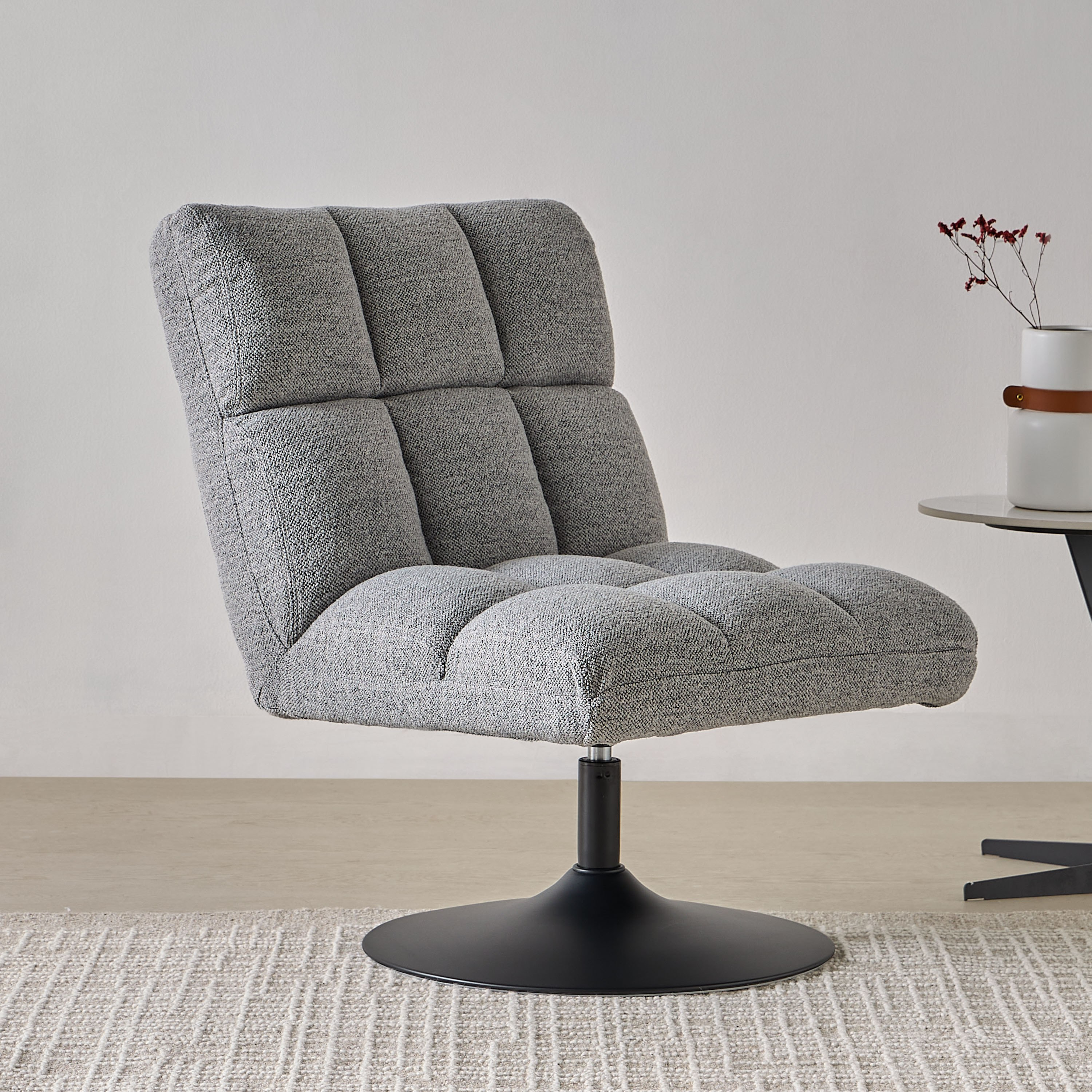 كرسي فردي قماش من ويسلي-hbxlivingroom-sofasandarmchairs-easychairs-image-1