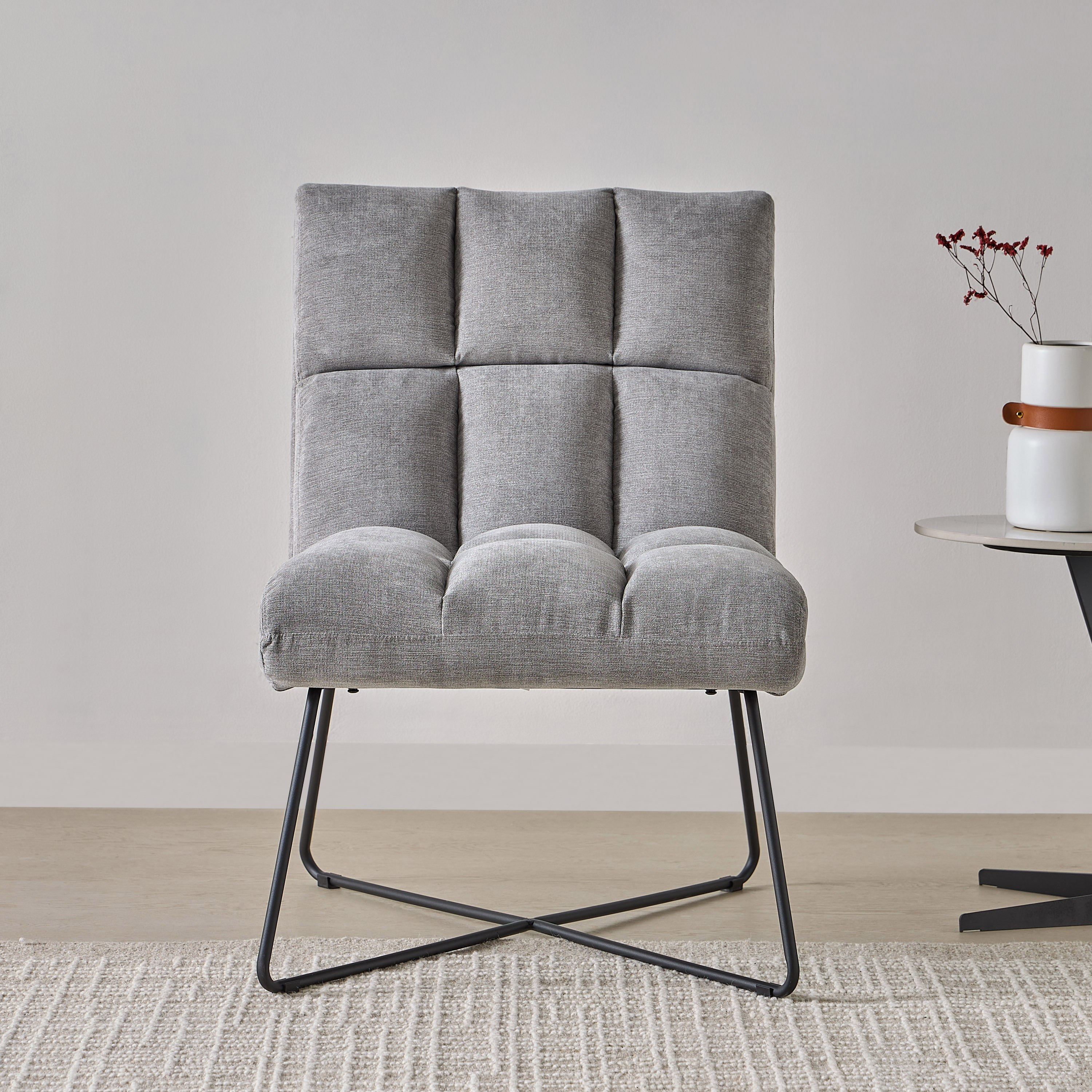 كرسي فردي قماش من مارين-hbxlivingroom-sofasandarmchairs-easychairs-image-2