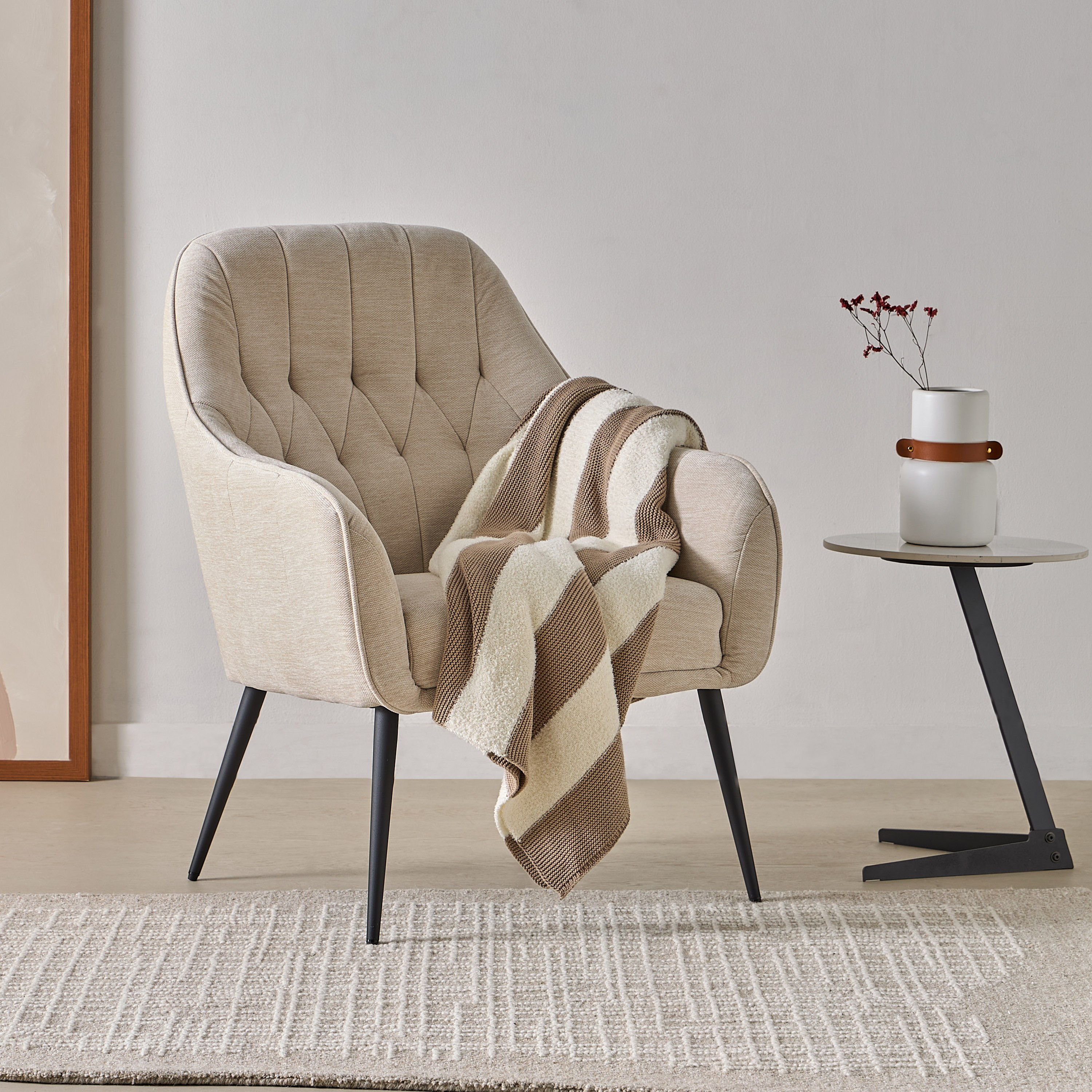 كرسي فردي قماش من ليندا-hbxlivingroom-sofasandarmchairs-easychairs-image-7