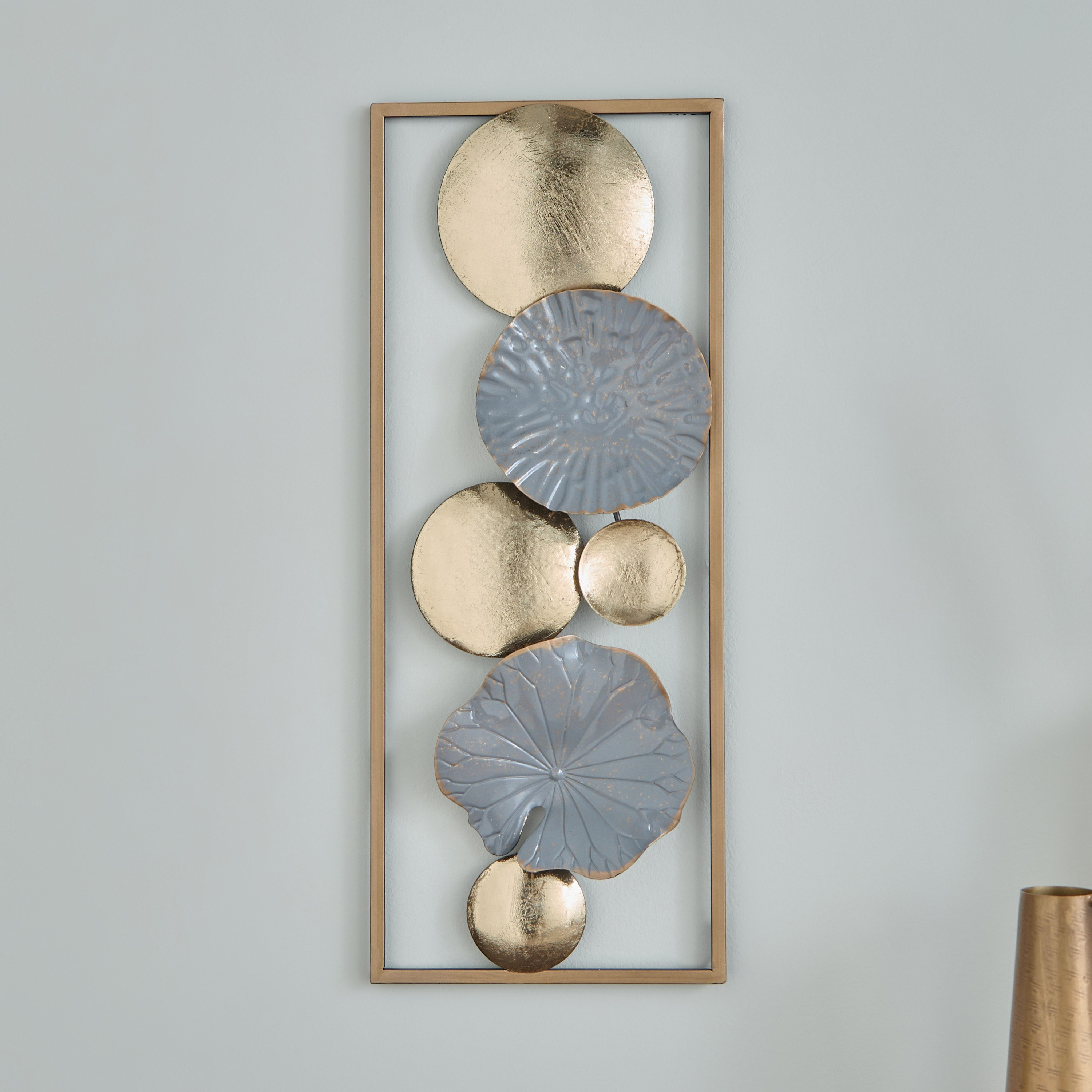 زينة حائط معدن دائرة من جورجا - 20.3x50.2x2.5 سم-hbxdiningroom-walldecor-wallart-image-2