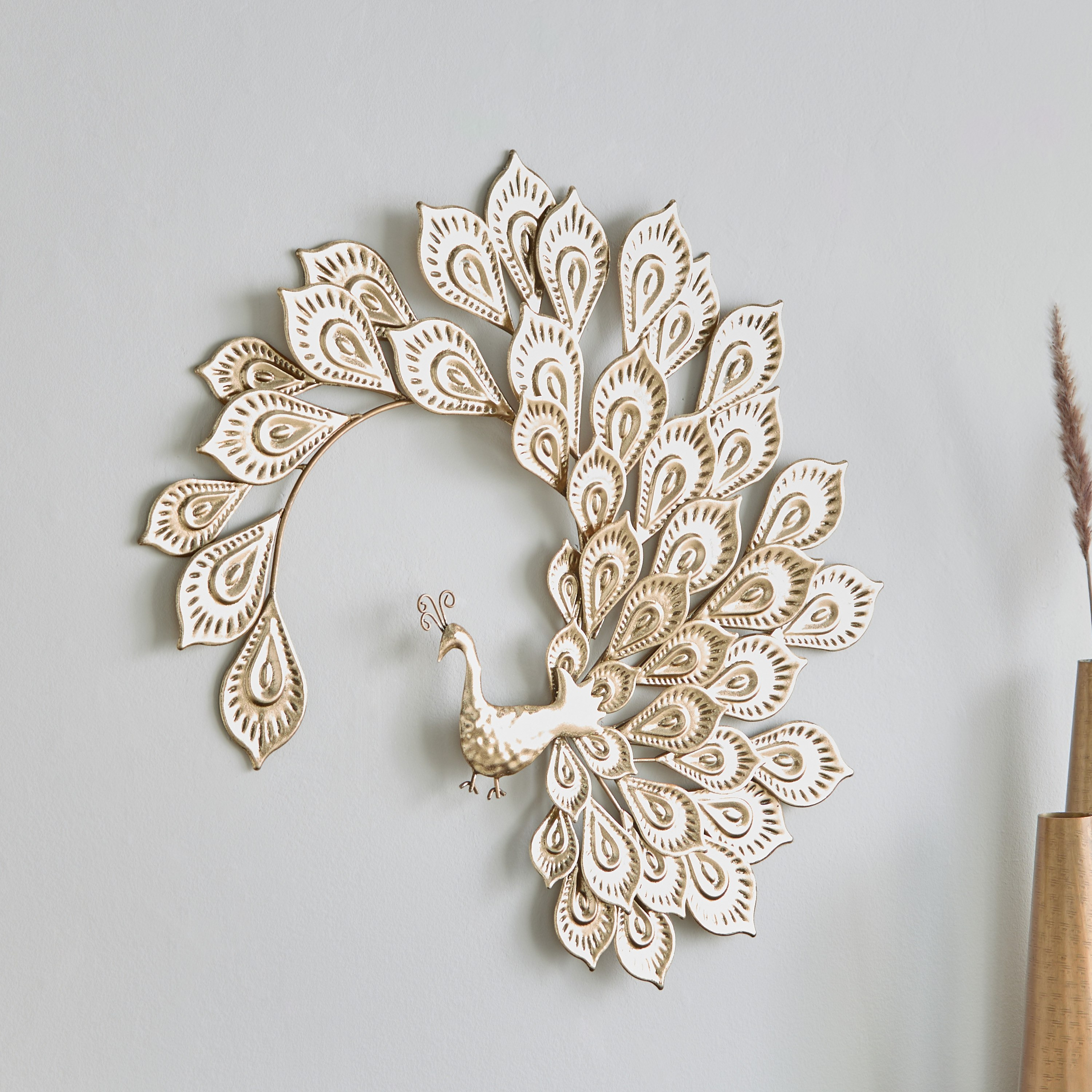 Jorja Peacock Metal Wall Art - 61x57.2x3.2 cm-hbxdiningroom-walldecor-wallart-image-1