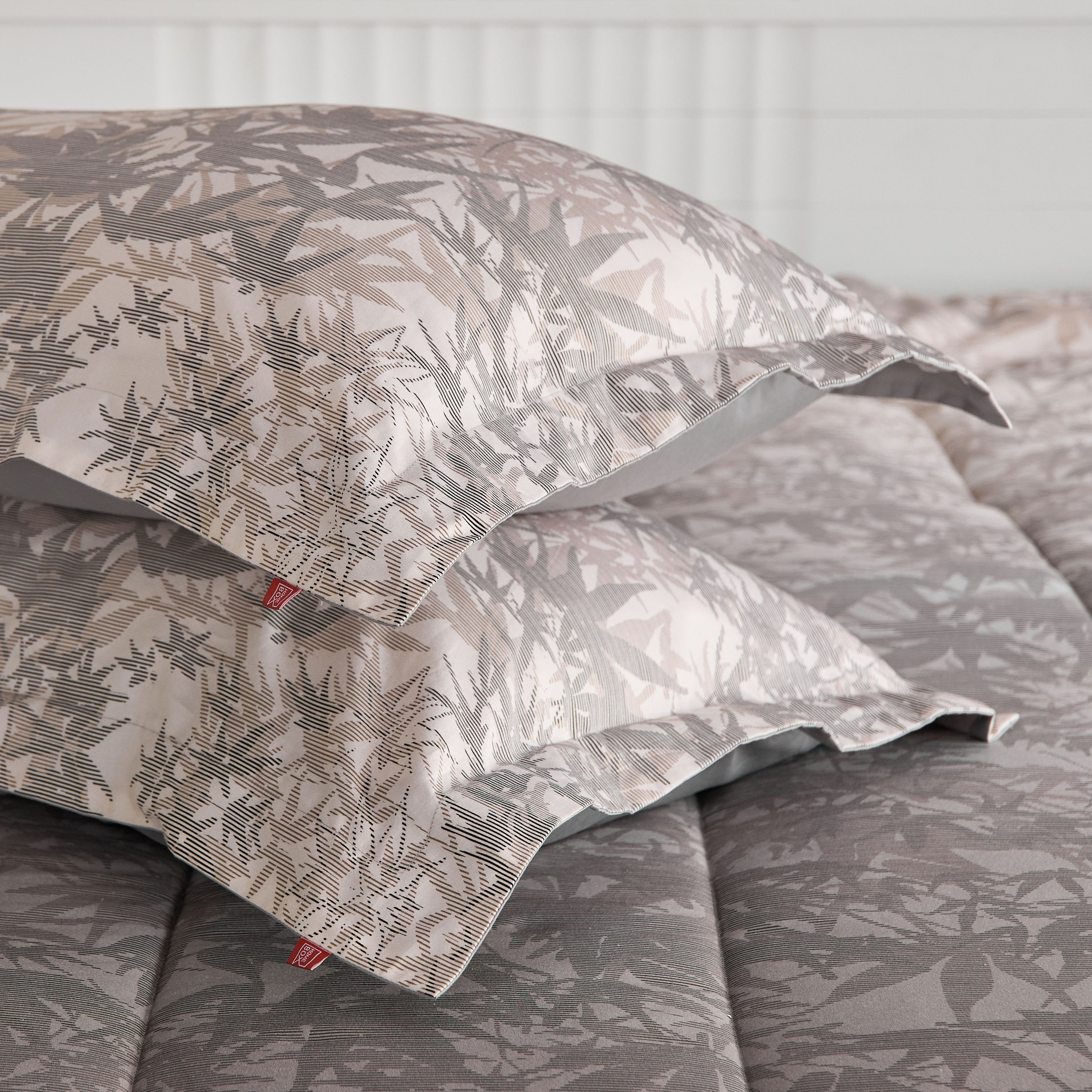 MaBelle Maison Ellen 5-Piece Cotton King Comforter Set -  220x240 cm-hbxhomeware-hbxbedroom-image-8