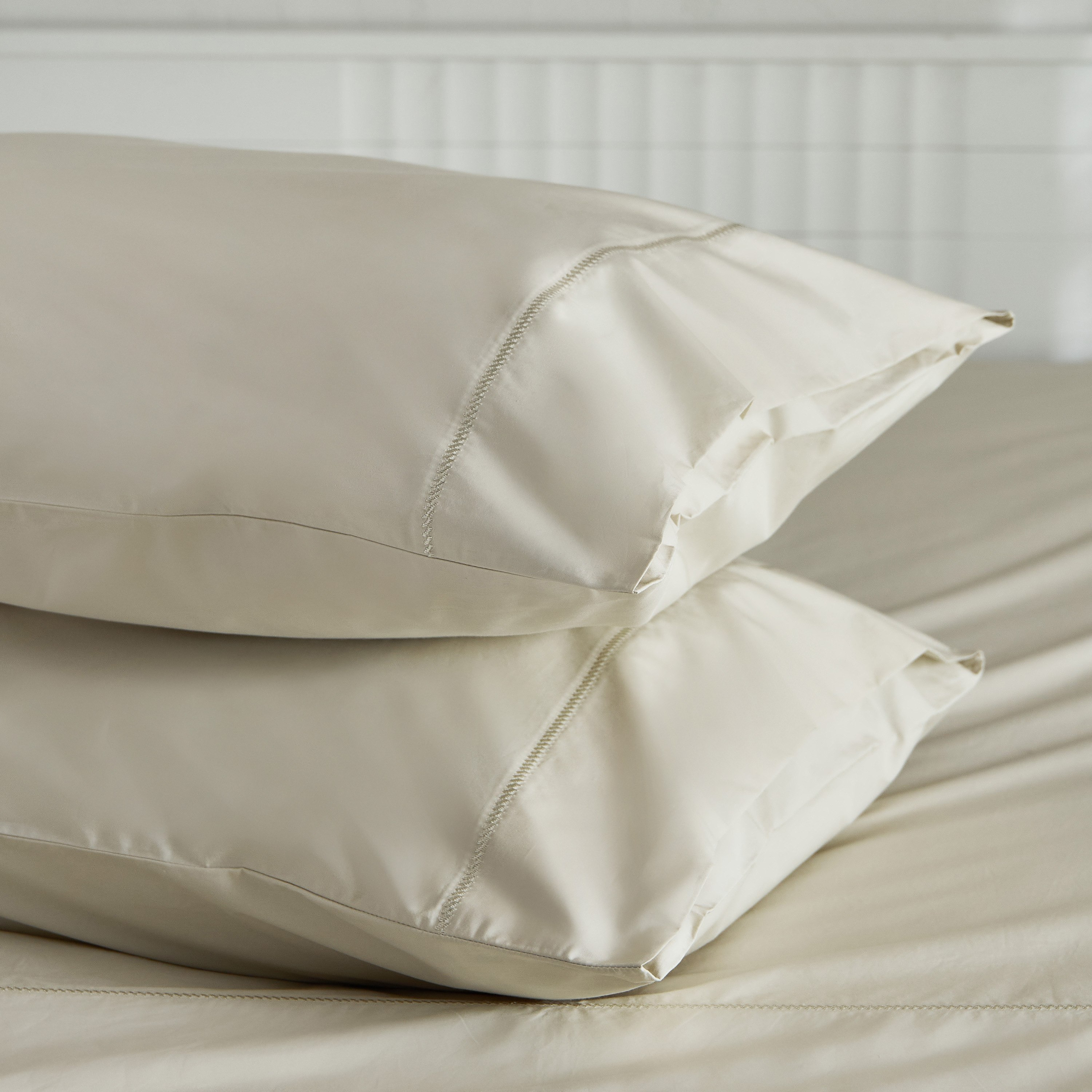 Purely Percale 300 Thread Count 3-Piece Super King Duvet Cover Set - 240x220 cm-hbxhomeware-hbxbedroom-image-8