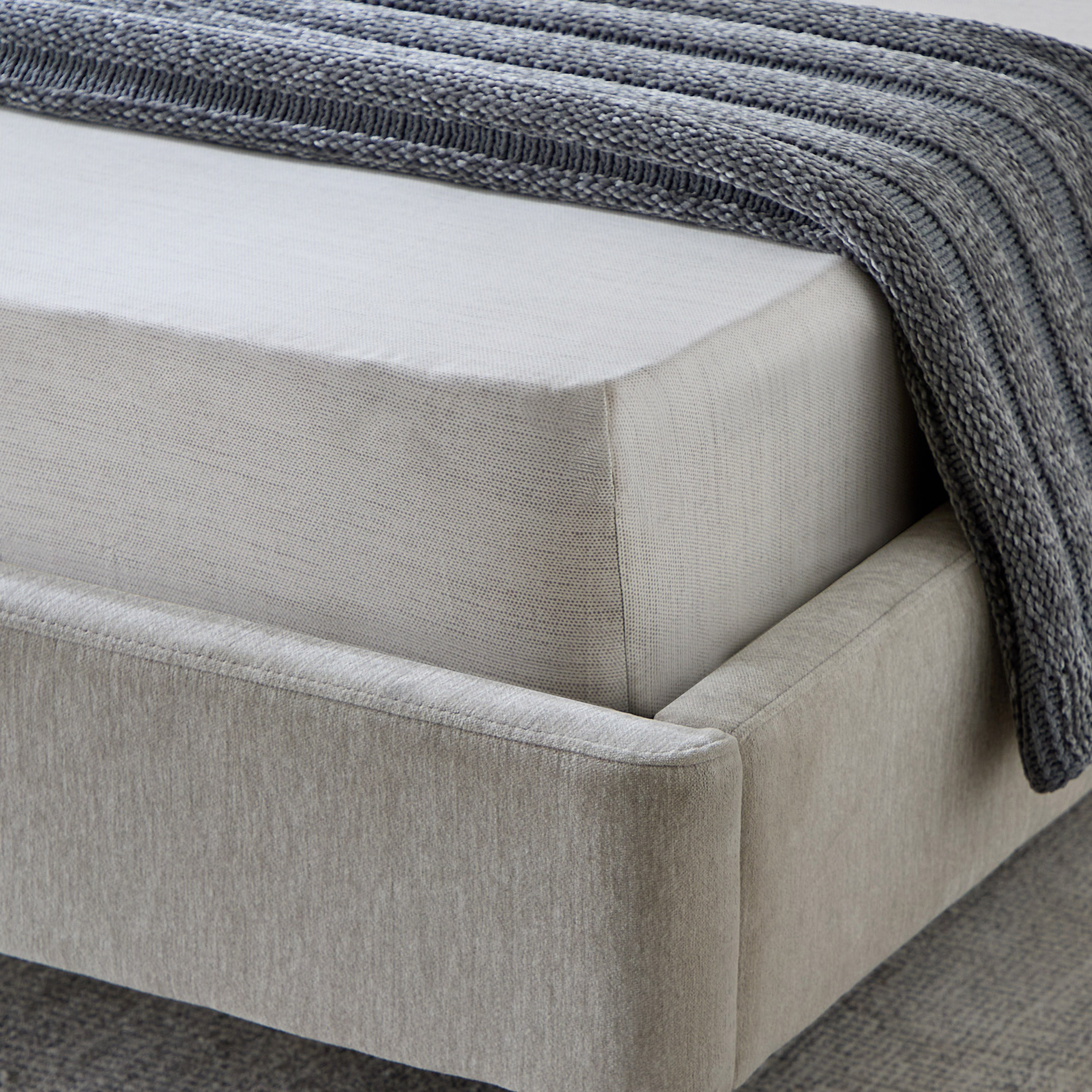 شرشف مطّاطي توين قطن بطبعات من هيوستن فيلث - 120x200+33 سم-hbxhomeware-hbxbedroom-image-1