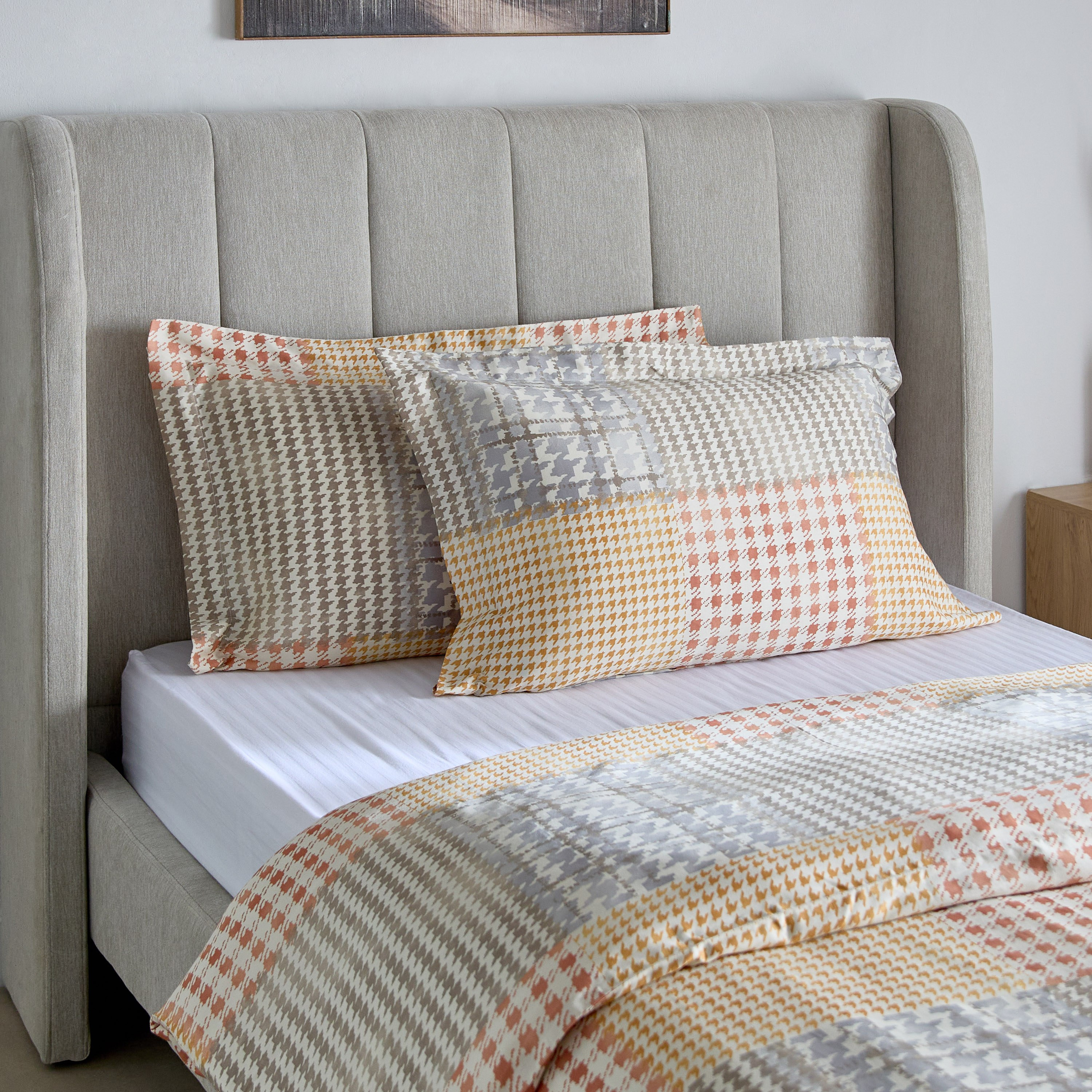Houston Veilth 3-Piece Printed Cotton Twin Duvet Quilt Cover Set - 150x220 cm-hbxhomeware-hbxbedroom-image-1