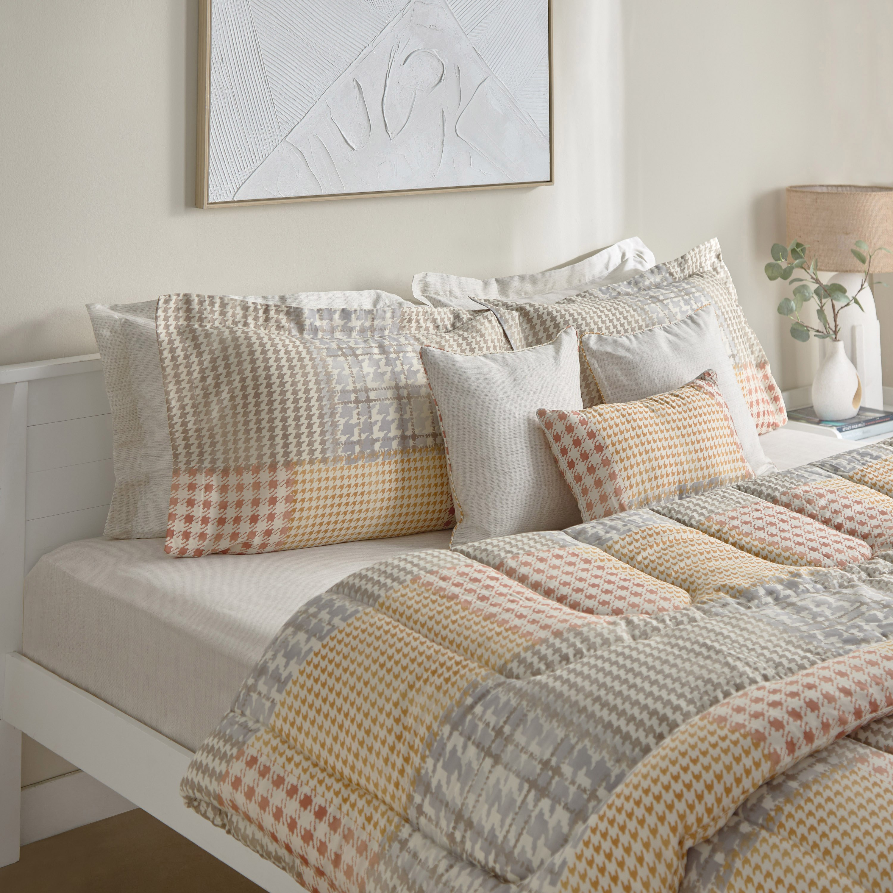 طقم لحاف سوبر كينج قطن بطبعات 9 قطع من هيوستن فيلث - 240x240 سم-hbxhomeware-hbxbedroom-image-1