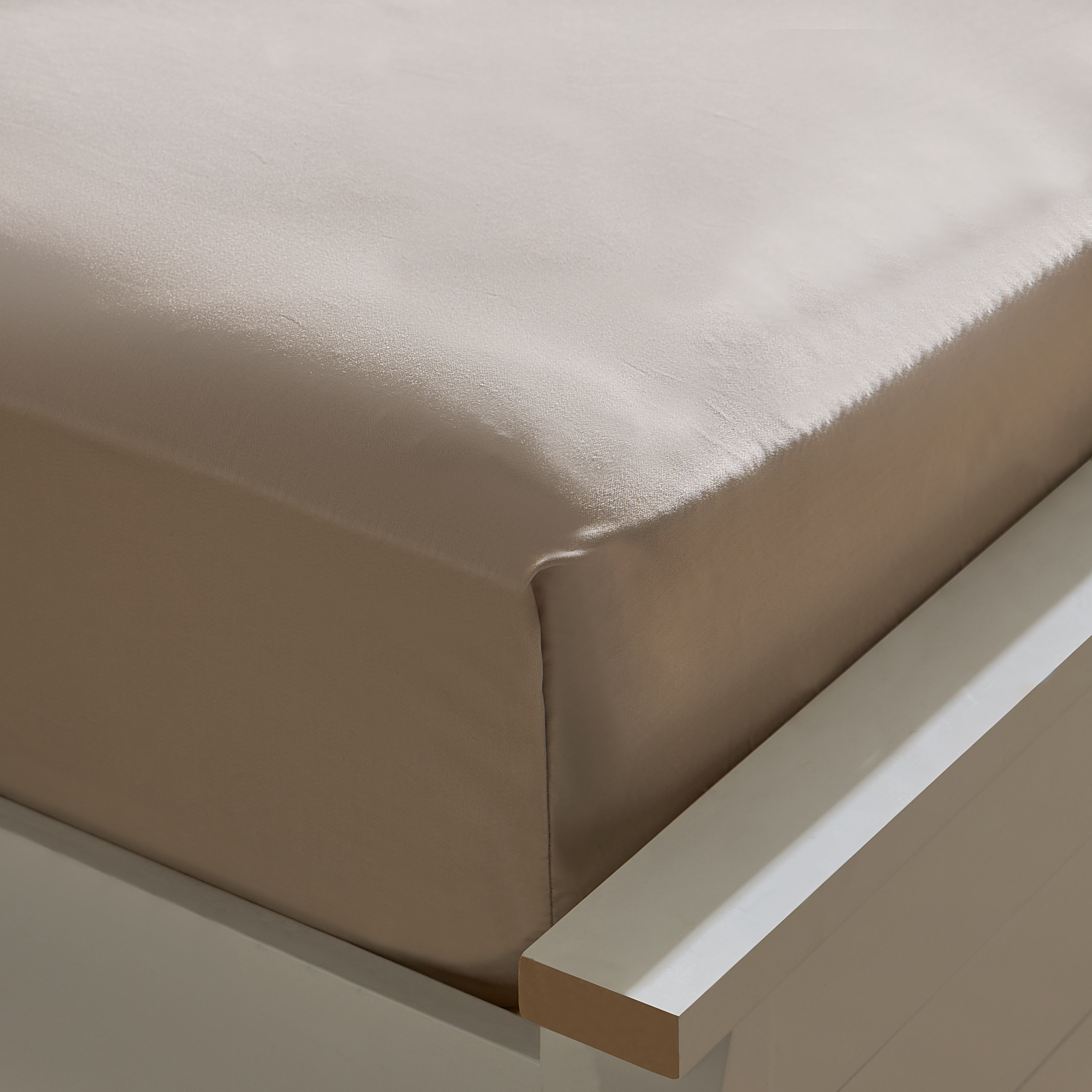 Opulent Luxe 400TC Cotton Solid King Fitted Sheet - 180x200+40 cm-hbxhomeware-hbxbedroom-image-5