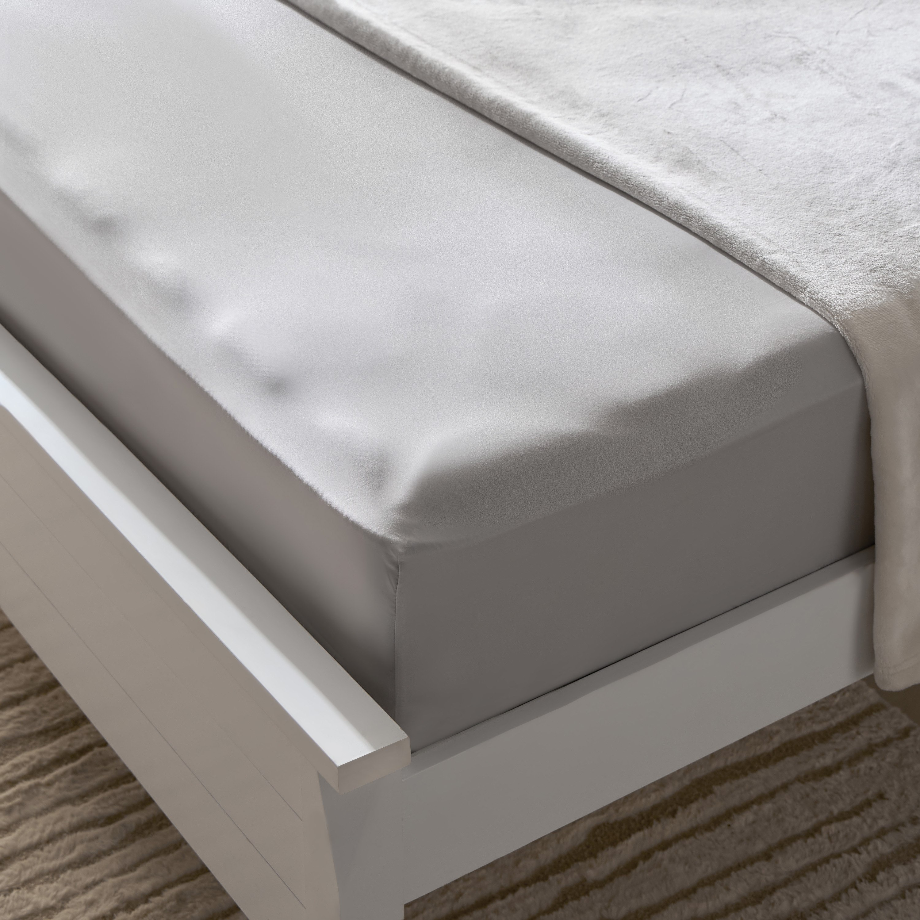 شرشف مطاطي سوبر كينج سادة من القطن عدد خيوط 400 من أوبولينت لوكس - 200x200+40 سم-hbxhomeware-hbxbedroom-image-1