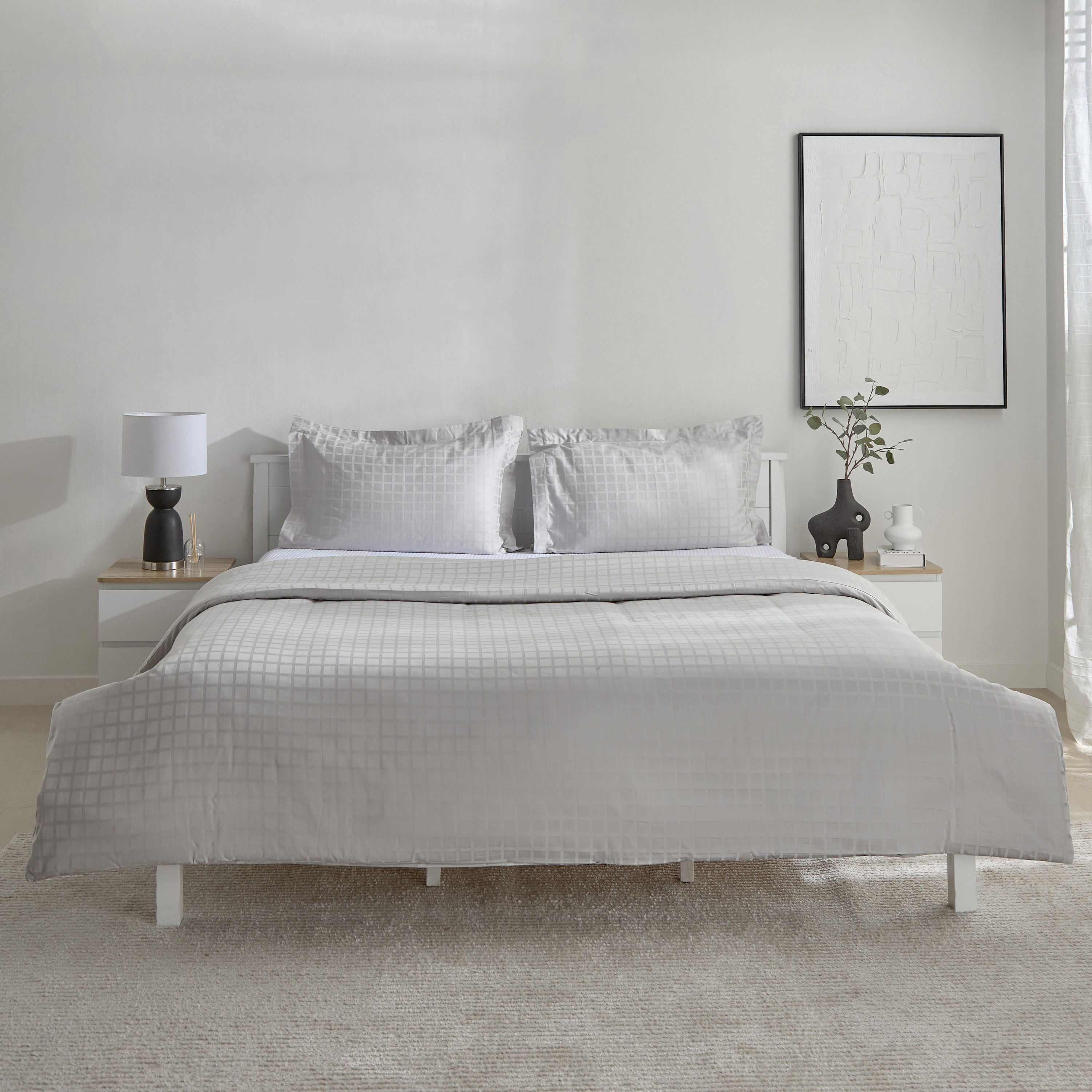 Opulent Luxe 400 Thread Count 3-Piece Cotton Solid Dobby Super King Duvet Cover Set - 220x240 cm-hbxhomeware-hbxbedroom-image-3