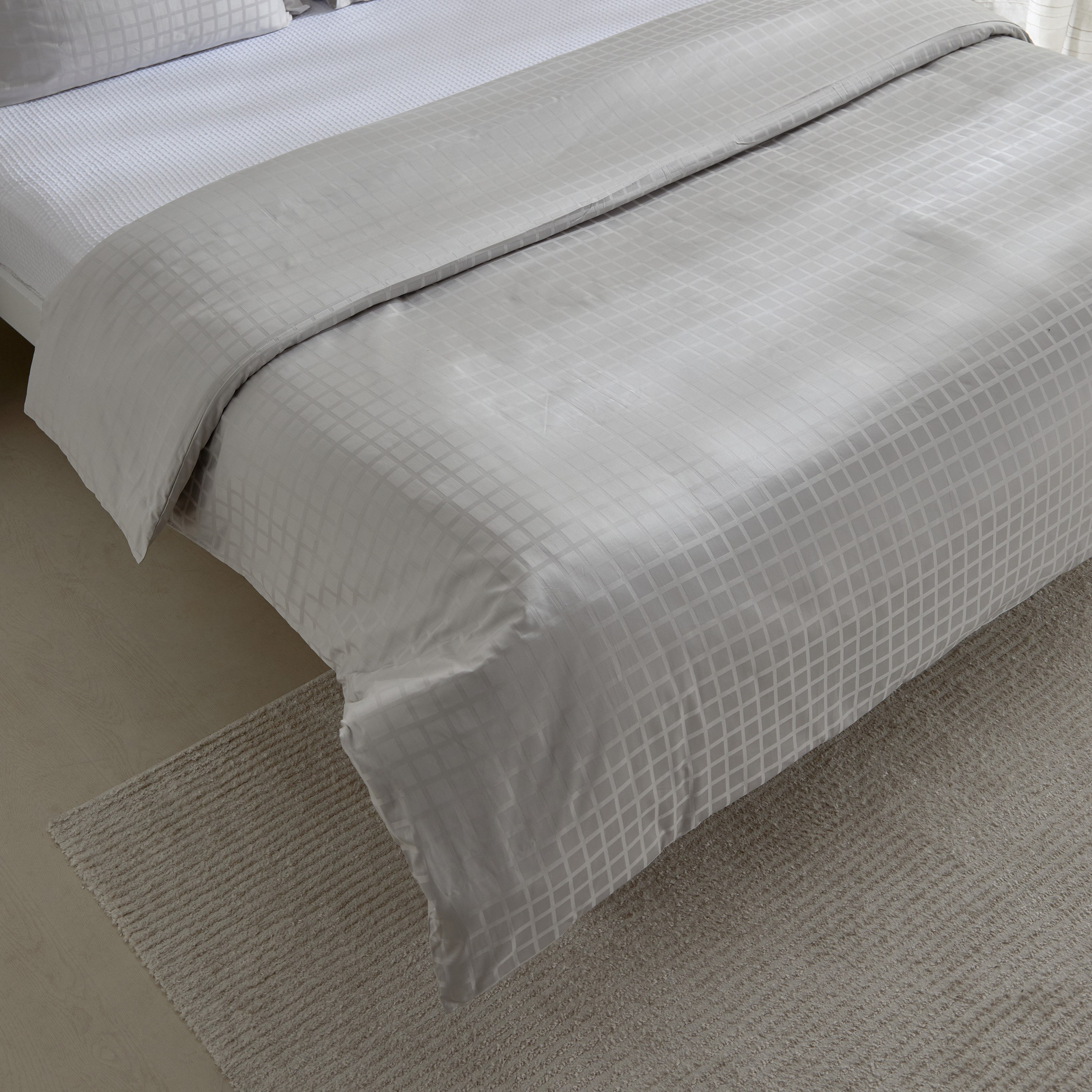 Opulent Luxe 400 Thread Count 3-Piece Cotton Solid Dobby Super King Duvet Cover Set - 220x240 cm-hbxhomeware-hbxbedroom-image-5