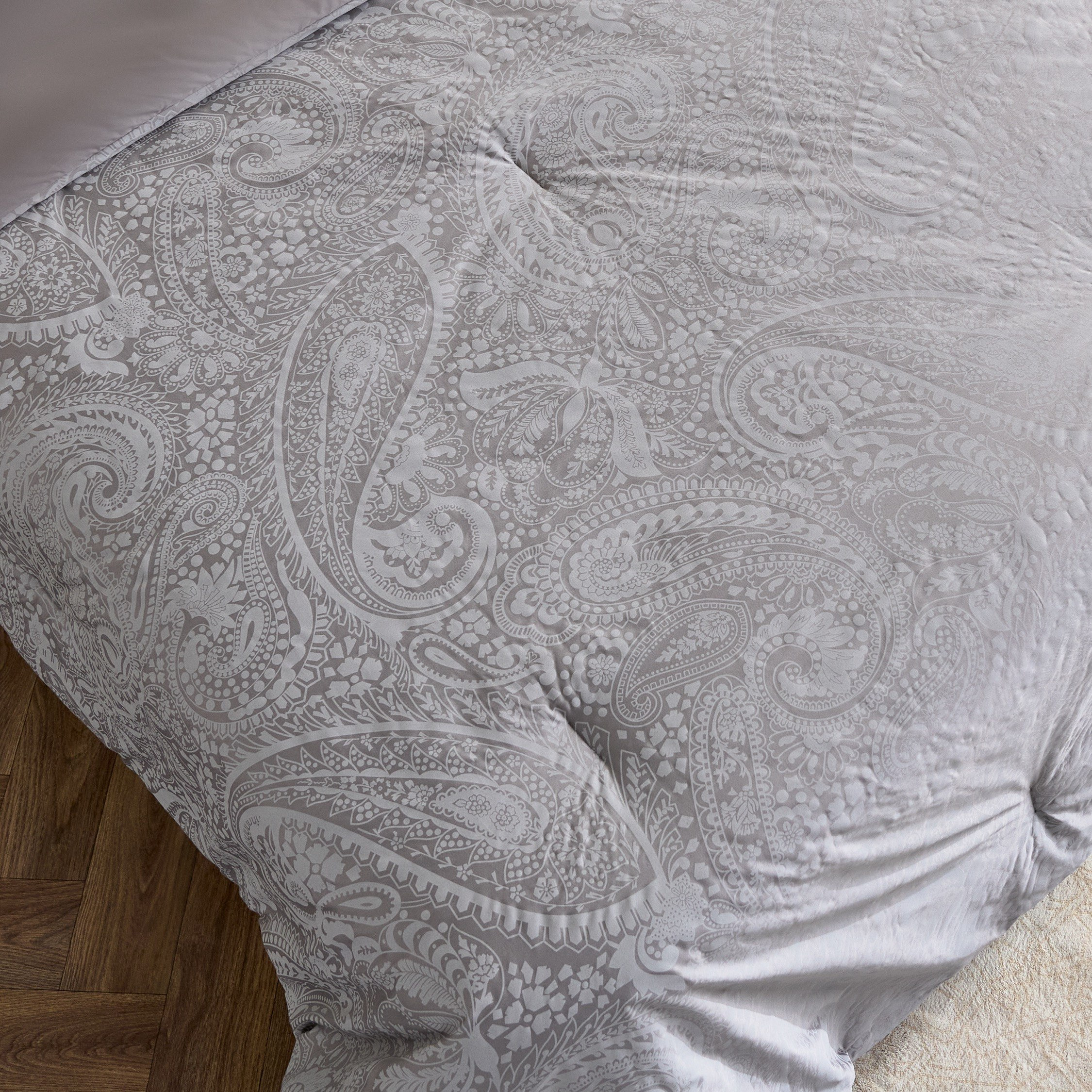 طقم لحاف كينج قطن جاكار 5 قطع بطبعات خادي من أوبولينت لوكس - 220x240 سم-hbxhomeware-hbxbedroom-image-4
