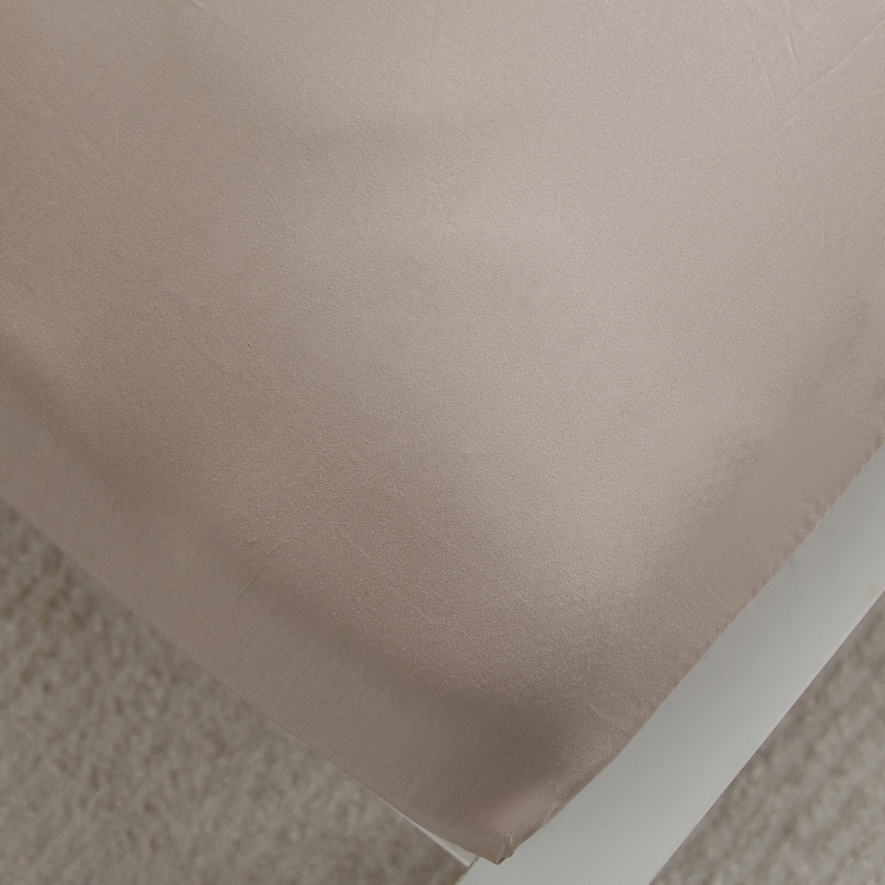 شرشف مطاطي كوين قطن سادة من أوبولينت لوكس - 150x200+40 سم-hbxhomeware-hbxbedroom-image-5