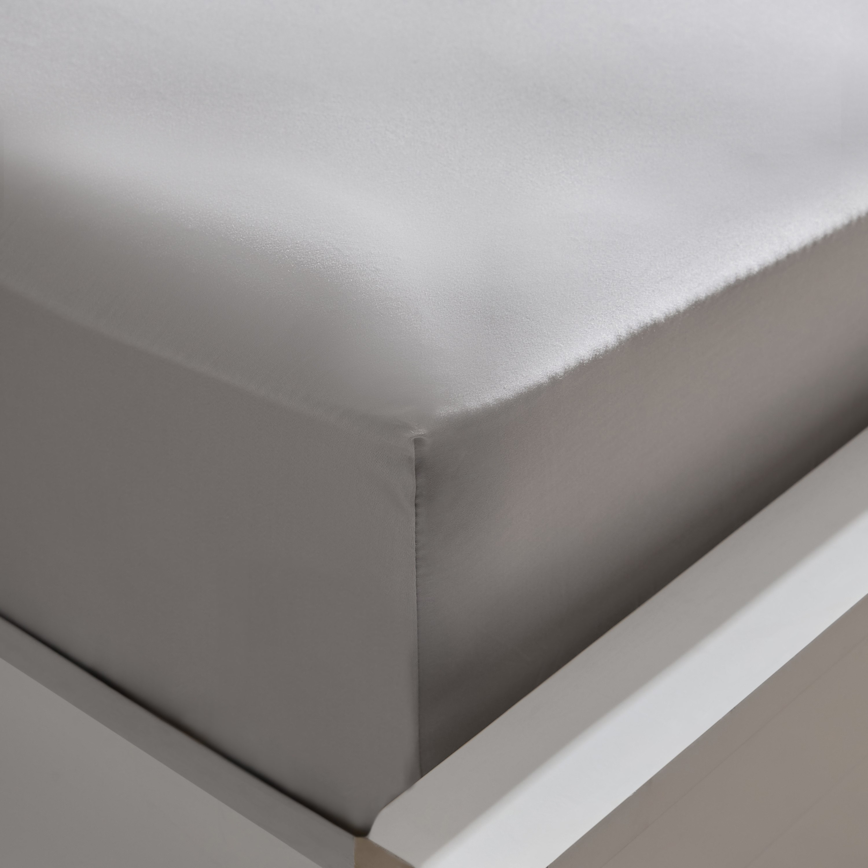 Opulent Luxe 400TC Cotton Solid Olympic Queen Fitted Sheet - 160x200+40 cm-hbxhomeware-hbxbedroom-image-5