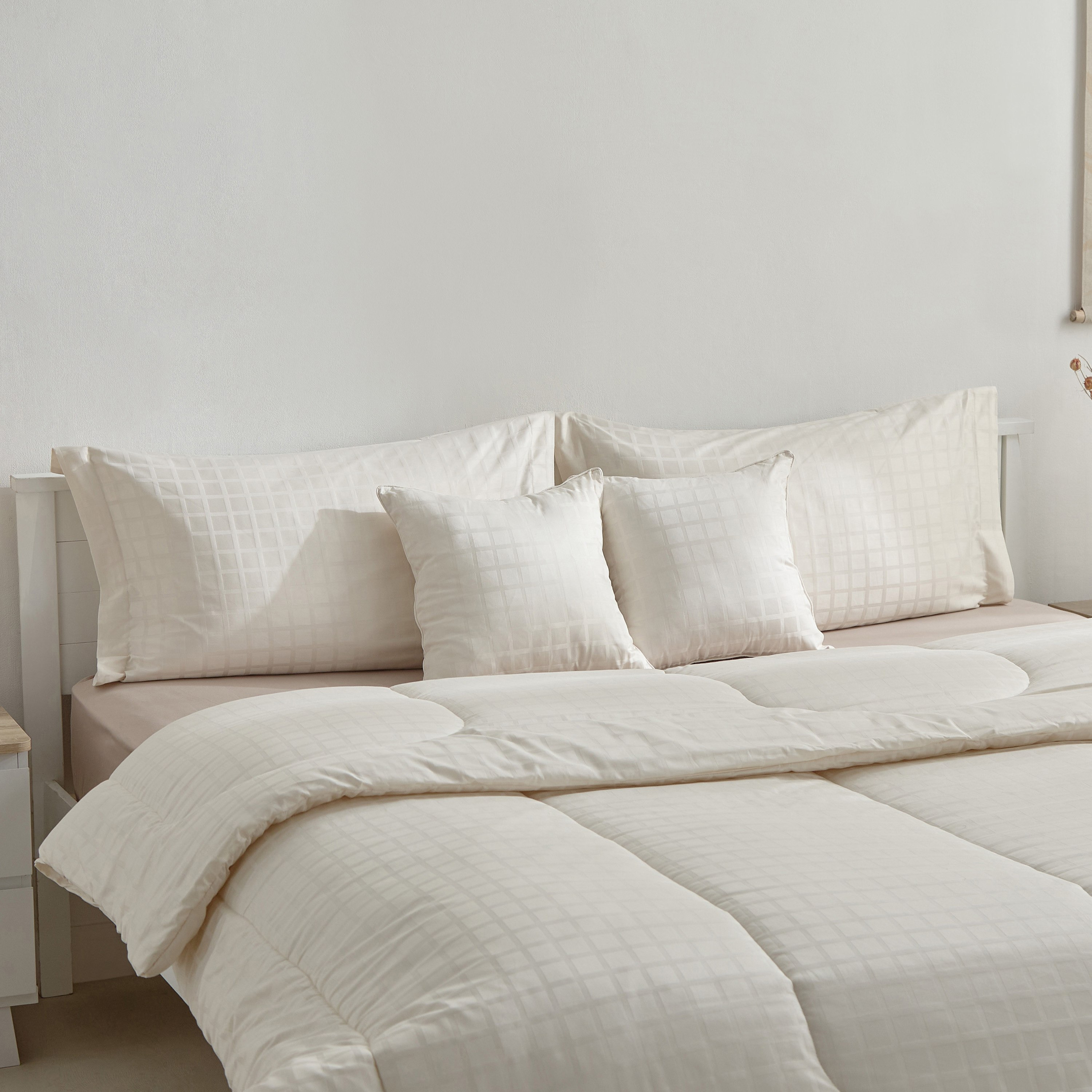 طقم لحاف سوبر كينج قطن 5 قطع دوبي سادة من أوبولينت لوكس - 240x240 سم-hbxhomeware-hbxbedroom-image-1