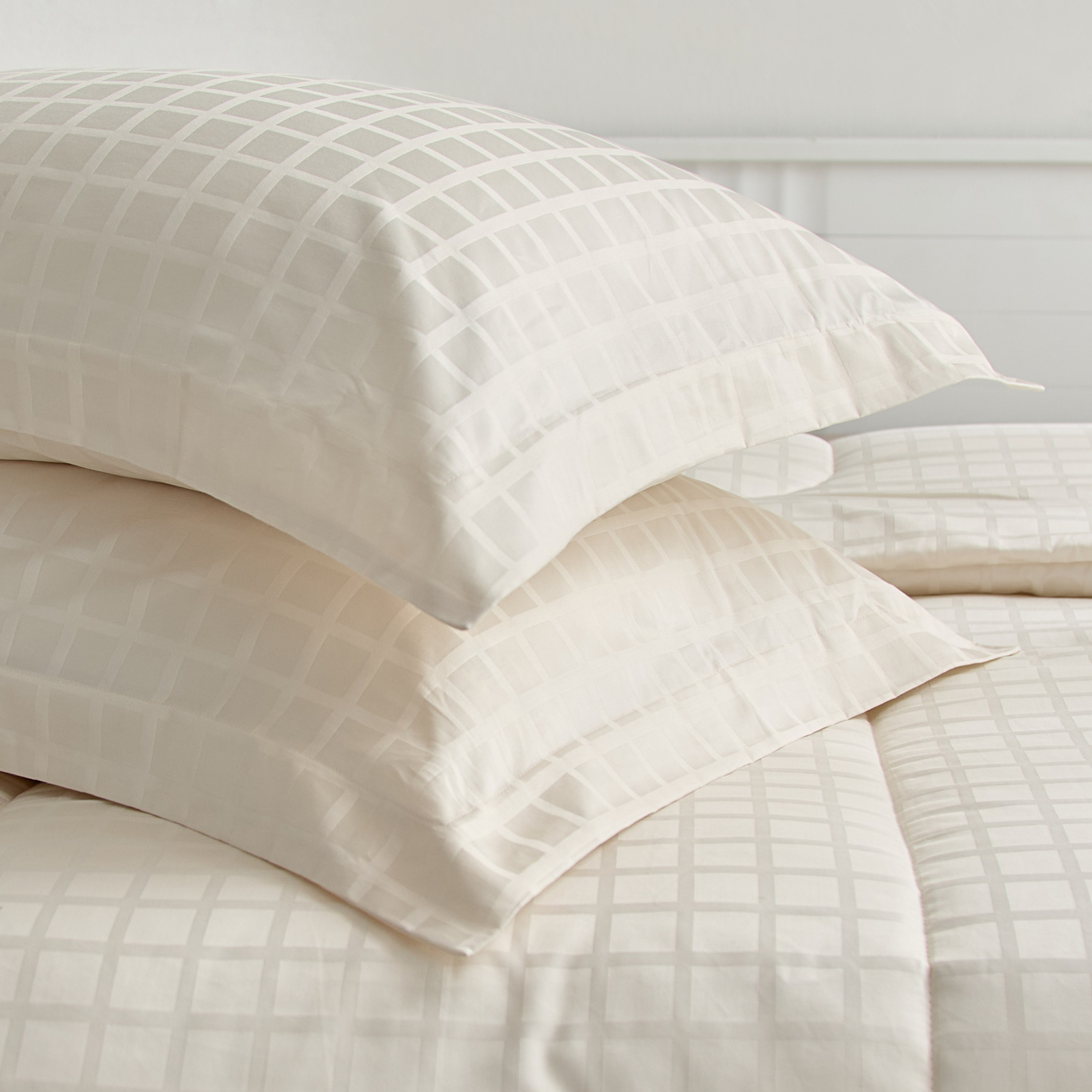 طقم لحاف سوبر كينج قطن 5 قطع دوبي سادة من أوبولينت لوكس - 240x240 سم-hbxhomeware-hbxbedroom-image-10