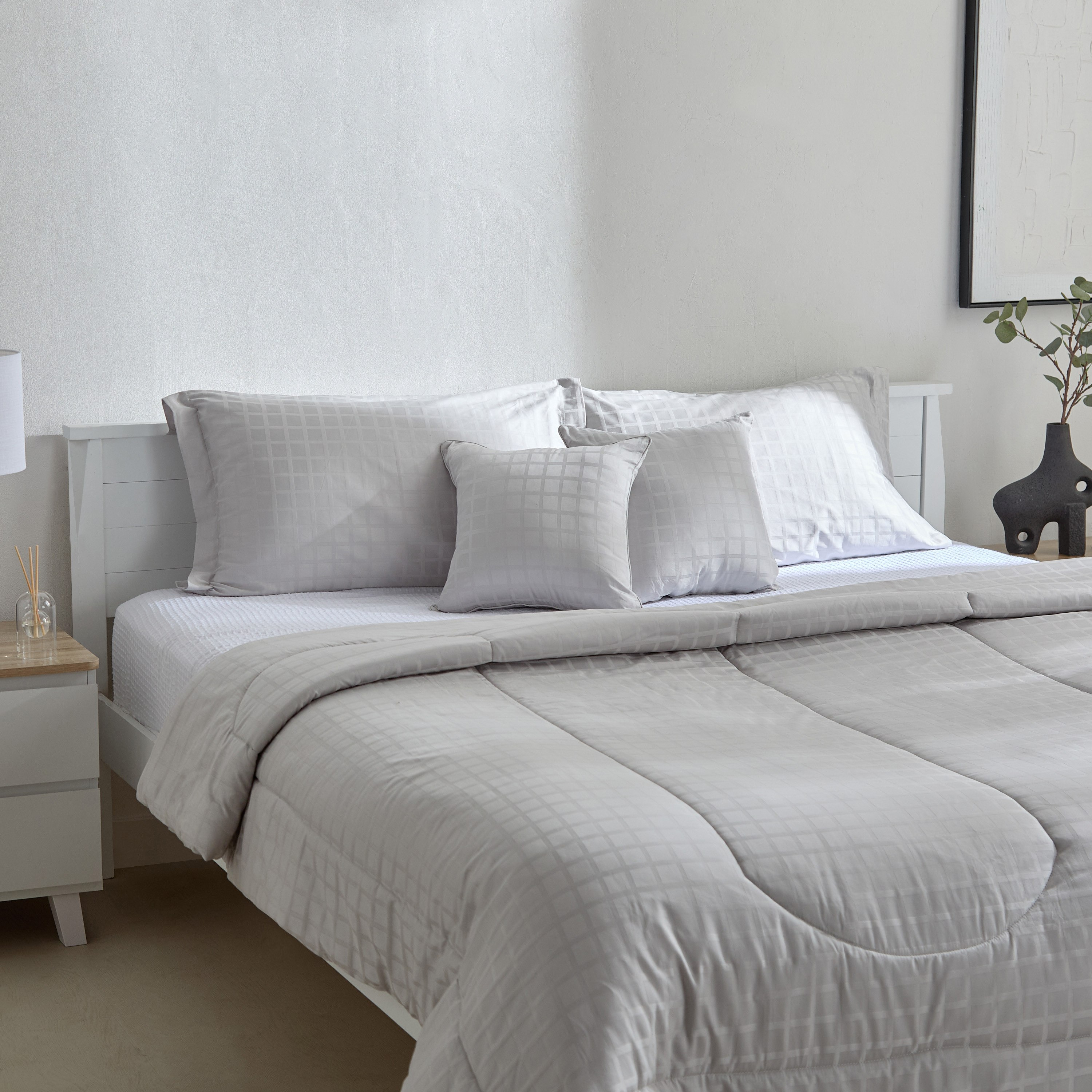 طقم لحاف سوبر كينج سادة 5 قطع قطن دوبي من أوبولينت لوكس - 240x240 سم-hbxhomeware-hbxbedroom-image-1