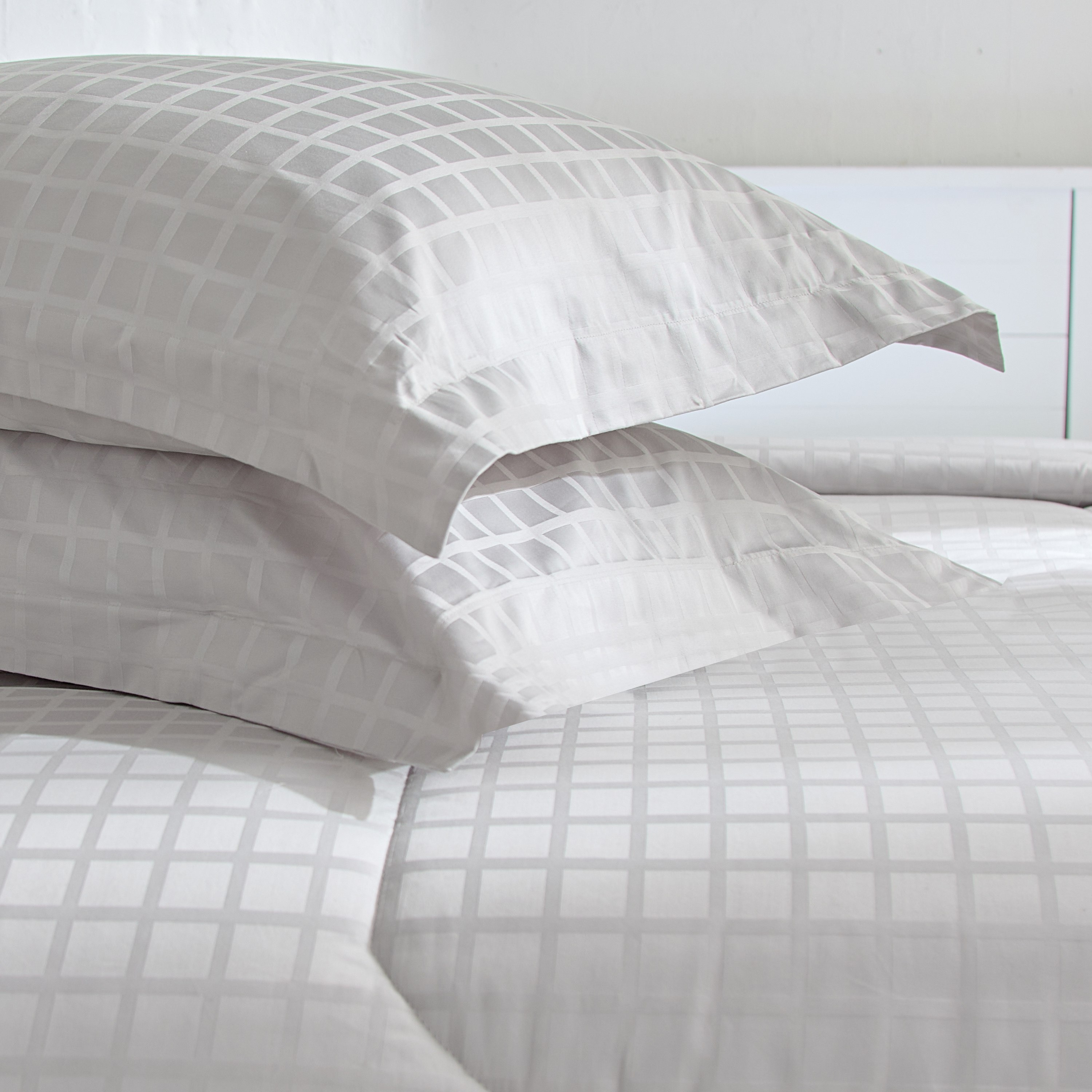 طقم لحاف سوبر كينج سادة 5 قطع قطن دوبي من أوبولينت لوكس - 240x240 سم-hbxhomeware-hbxbedroom-image-10
