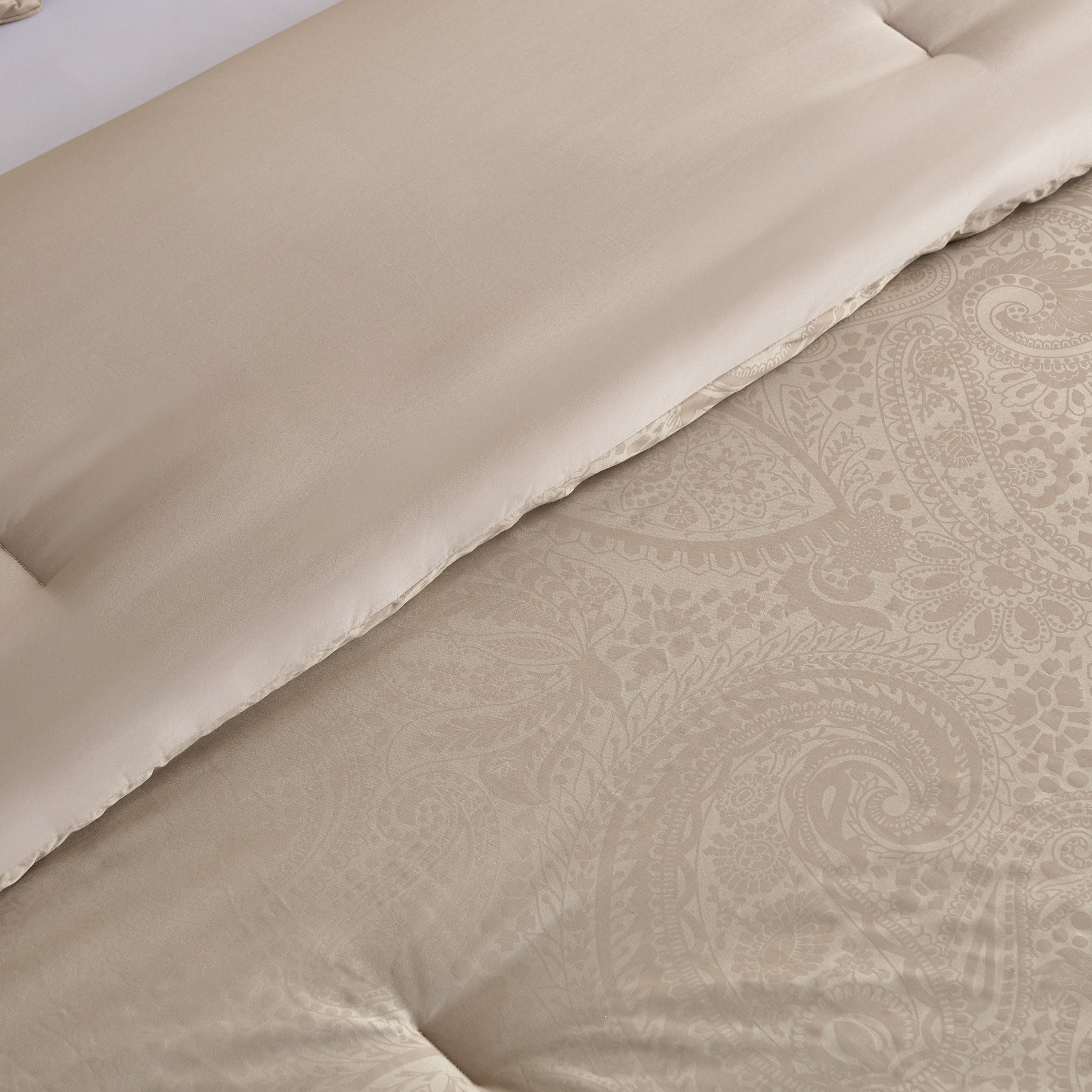Opulent Luxe 400 Thread Count 5-Piece Jacquard Khadi Print Super King Comforter Set - 240x240 cm-hbxhomeware-hbxbedroom-image-3