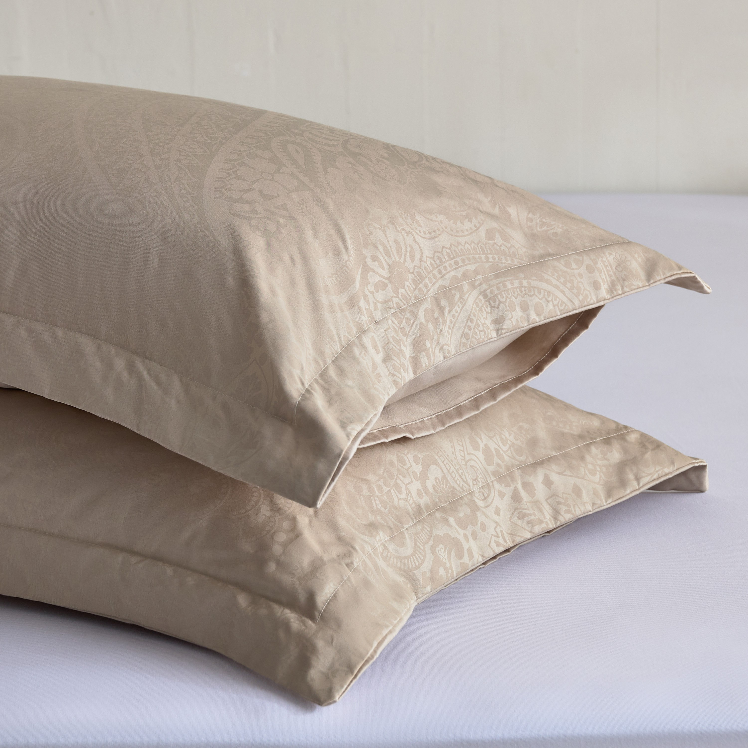 Opulent Luxe 400 Thread Count 5-Piece Jacquard Khadi Print Super King Comforter Set - 240x240 cm-hbxhomeware-hbxbedroom-image-6