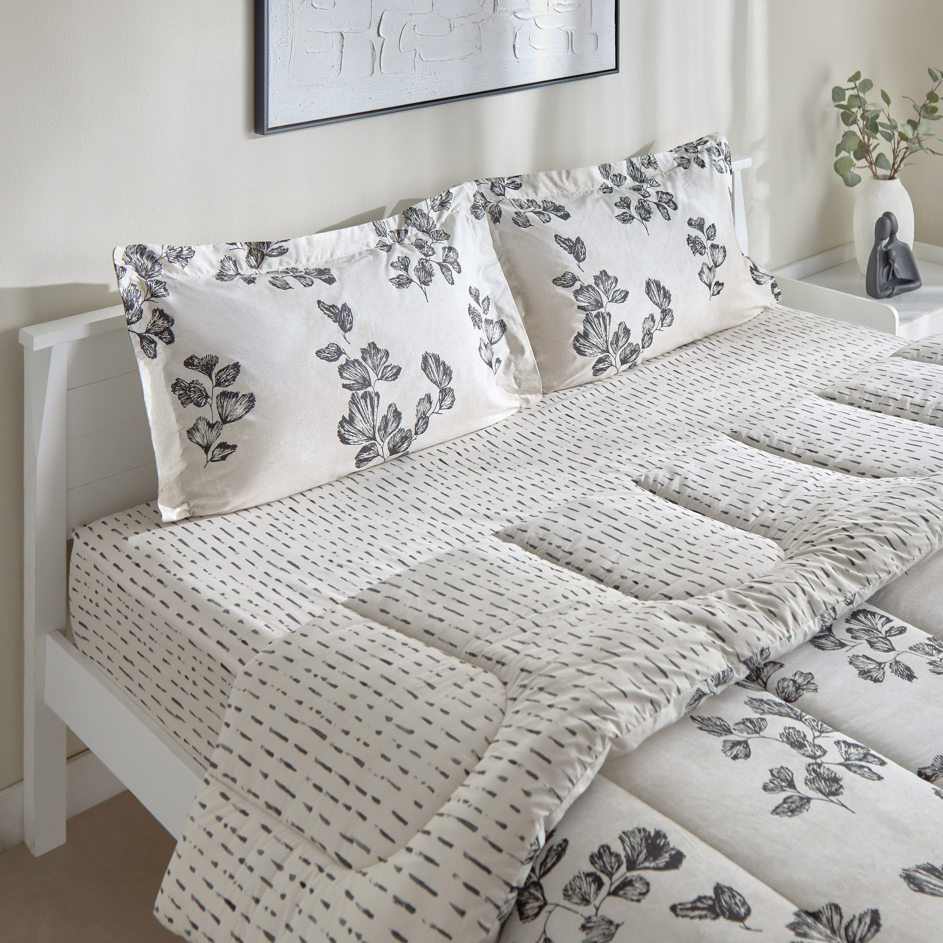 Luxot 3-Piece Monoleaf Printed Cotton Twin Comforter Set - 160x220 cm-hbxhomeware-hbxbedroom-image-1