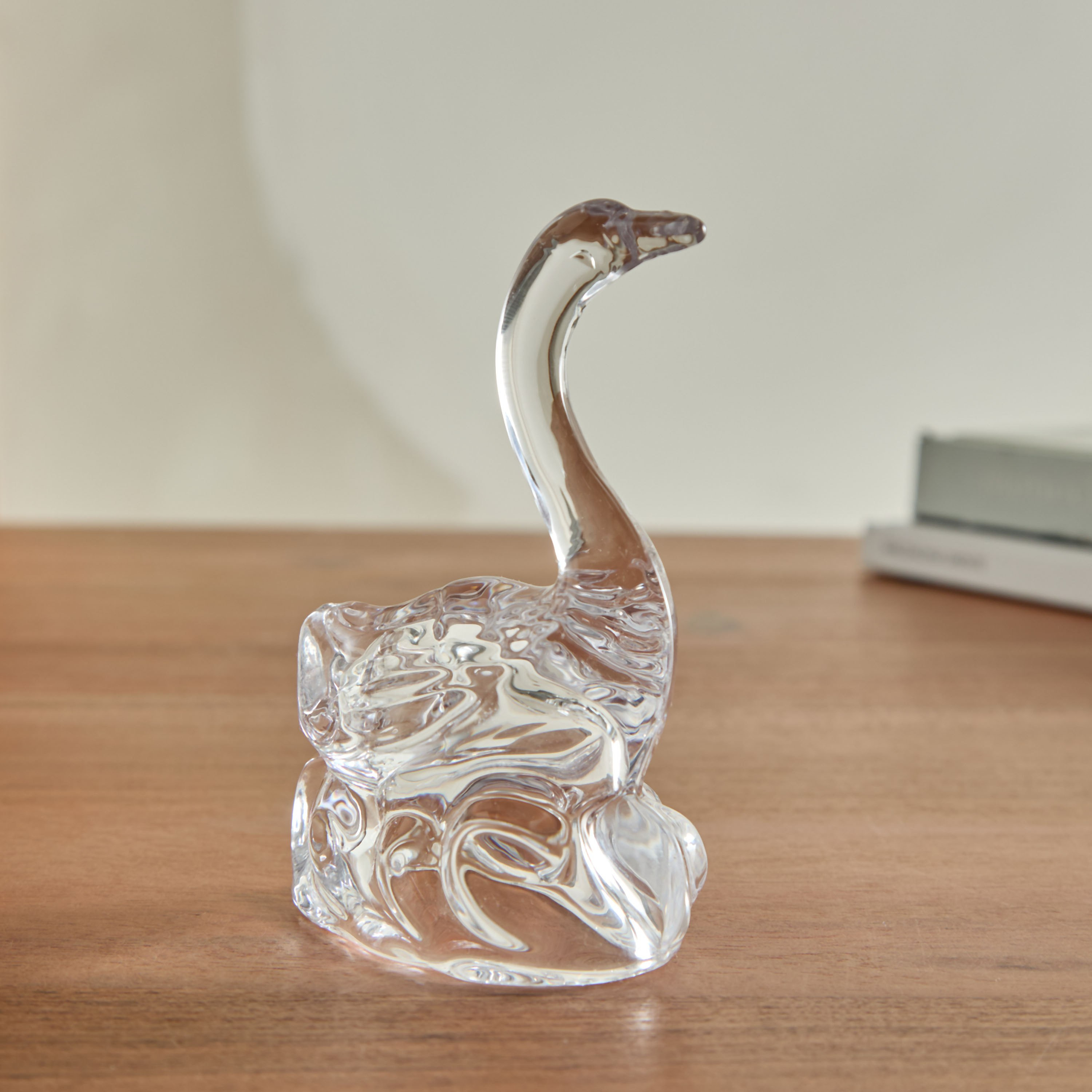 Vega Glass Swan Accent - 7.5x4.8x11.6 cm-hbxhomeware-homedecor-figurinesandornaments-image-1