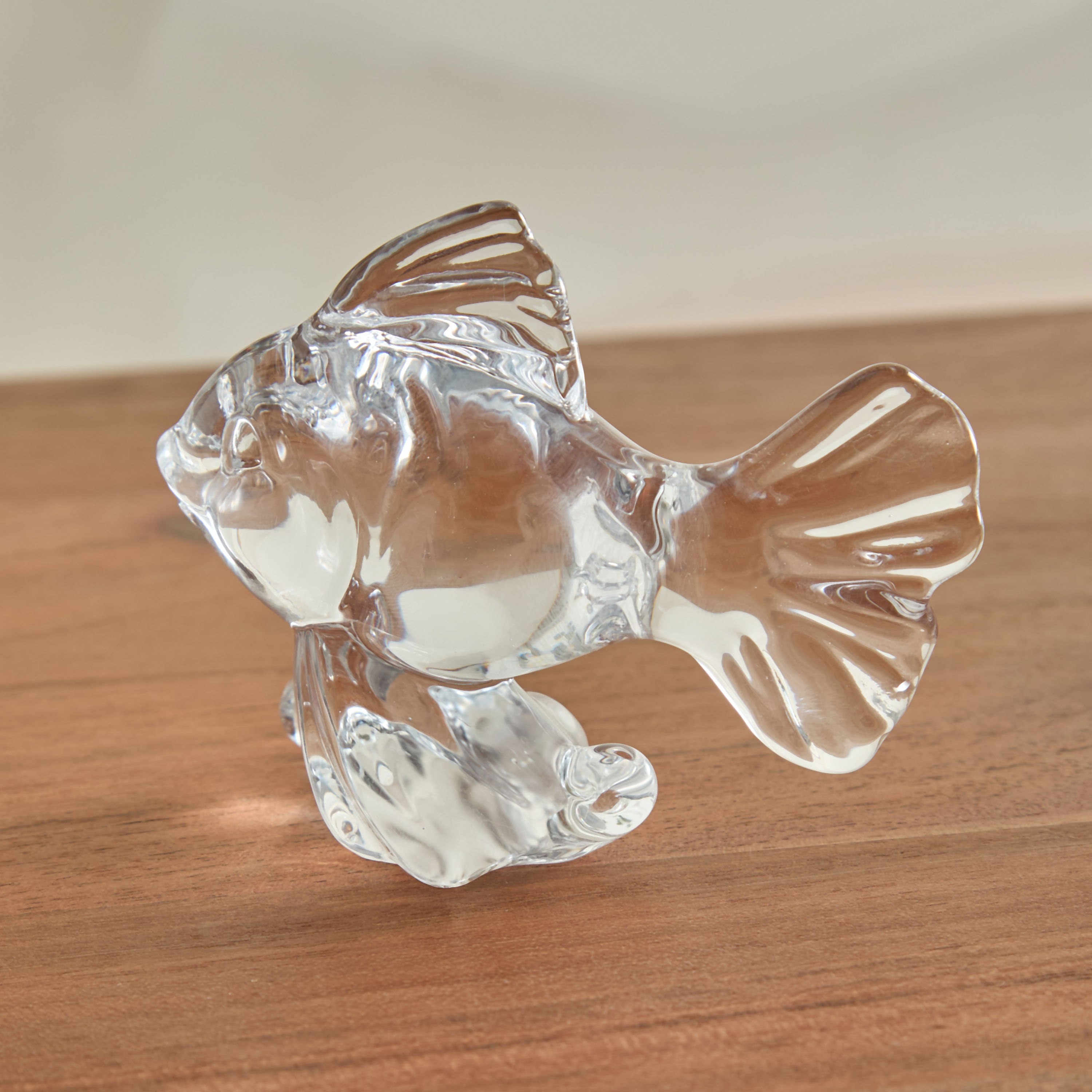 Vega Glass Fish Accent - 11x5x8 cm-hbxhomeware-homedecor-figurinesandornaments-image-2