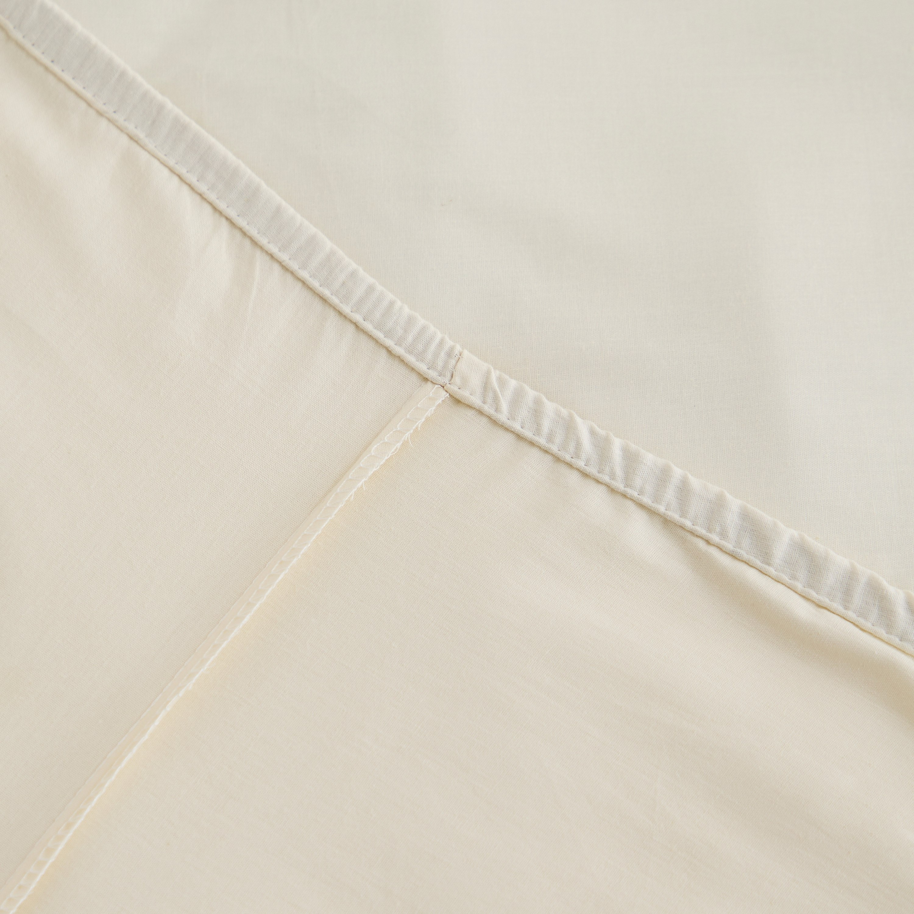 Essential Cotton Queen Fitted Sheet - 150x200+36 cm-hbxhomeware-hbxbedroom-image-6