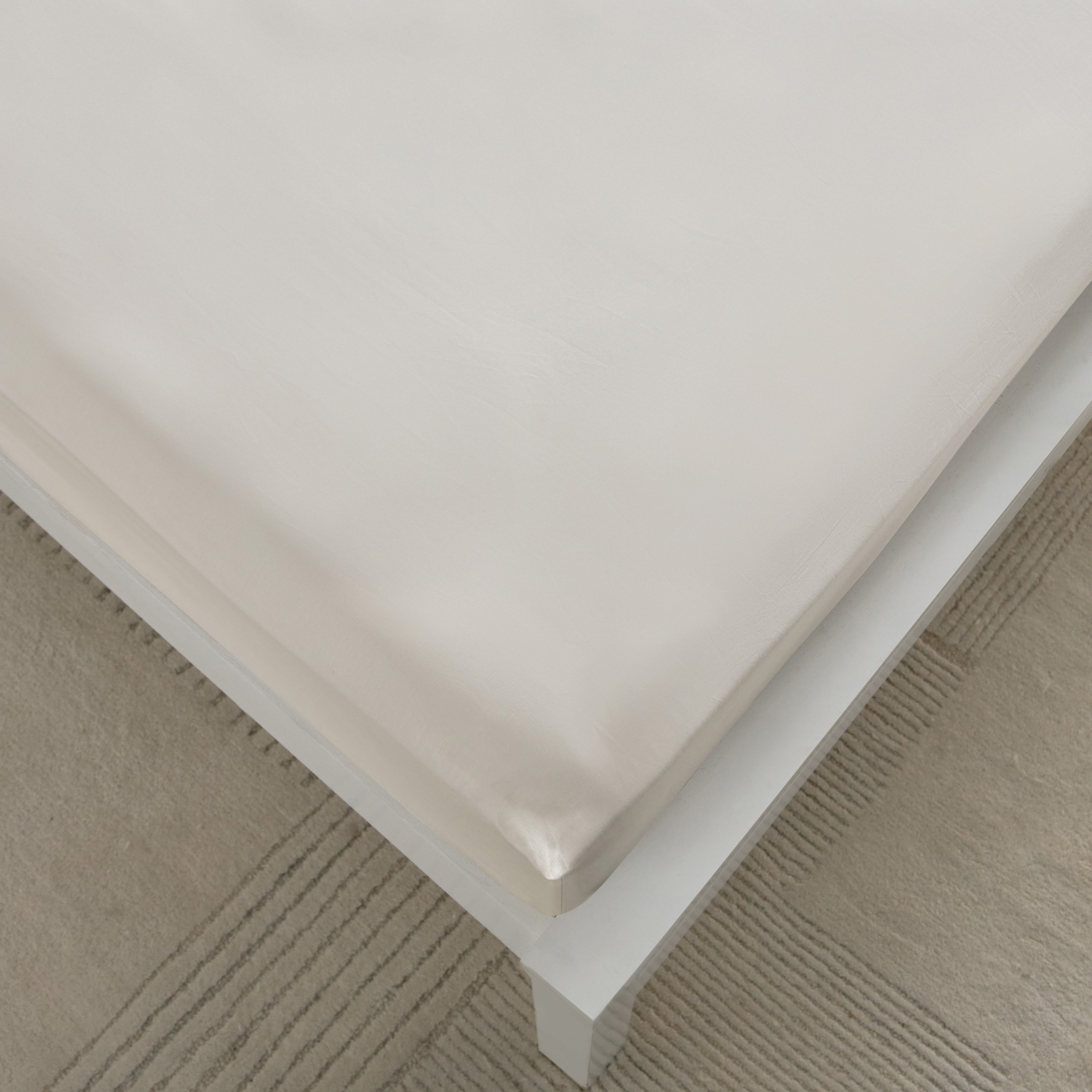 Essential Super King Cotton Fitted Sheet - 200x200+36 cm-hbxhomeware-bedding-fittedsheets-image-4