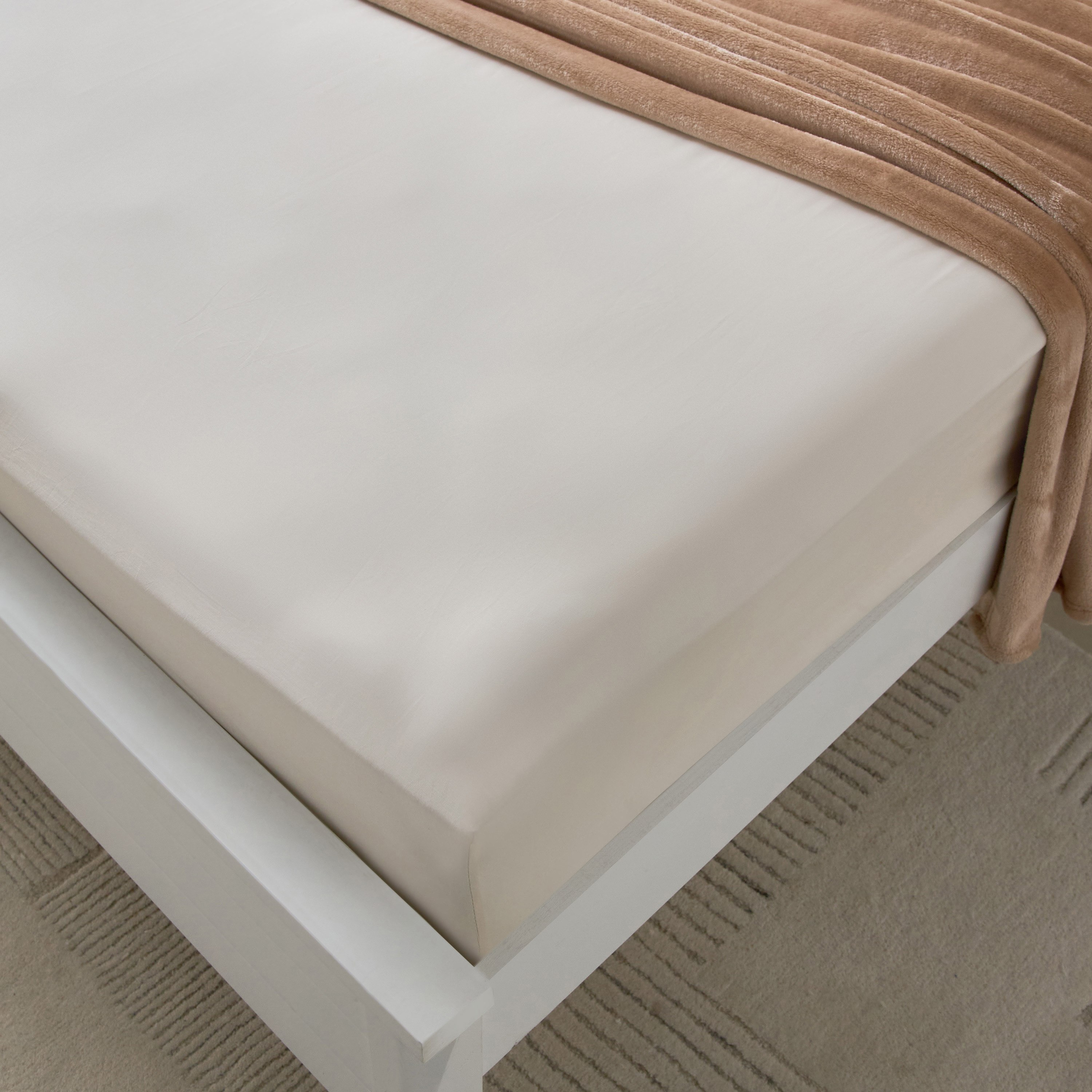 شرشف مسطح كينج قطن من إسينشال - 240x260 سم-hbxhomeware-hbxbedroom-image-1