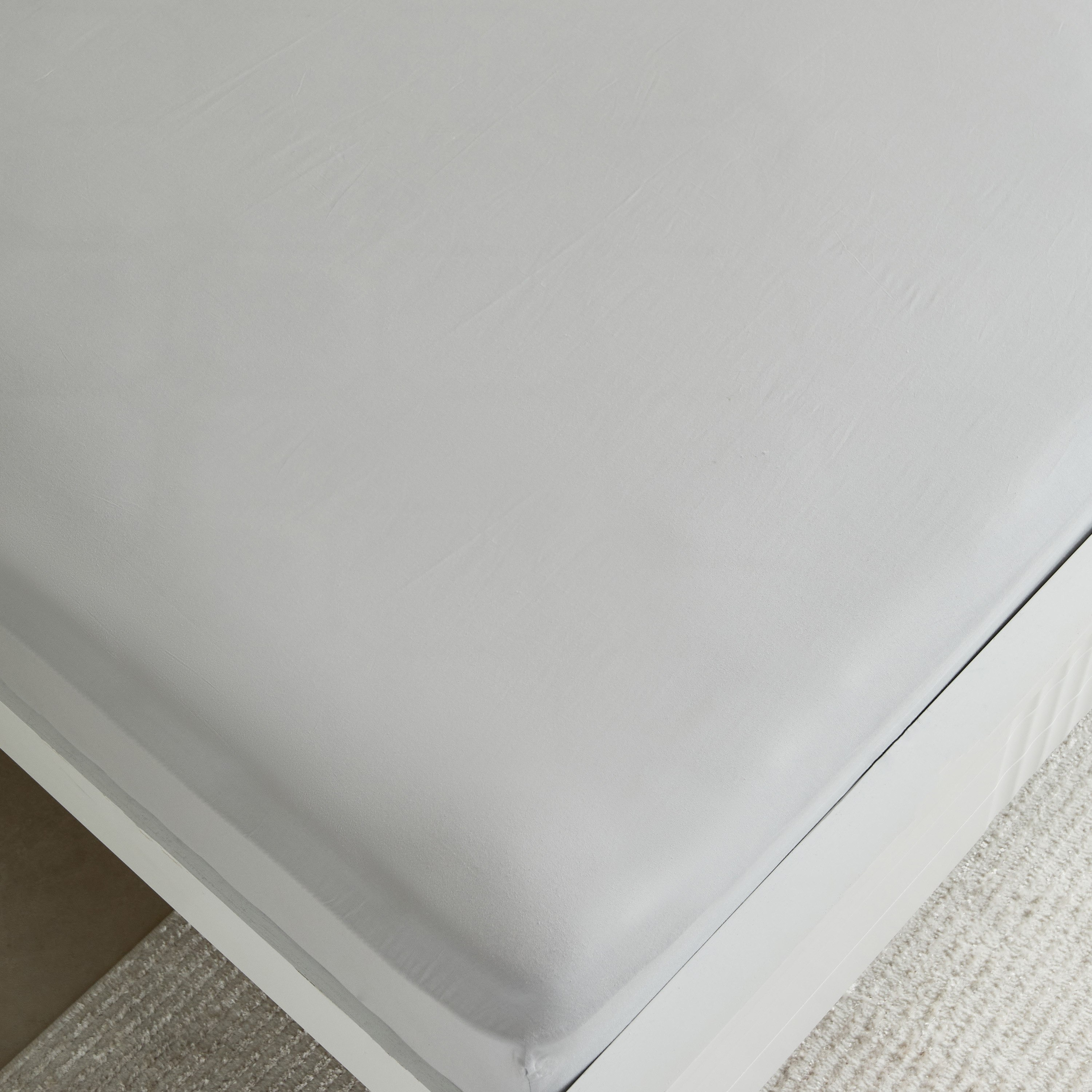شرشف مطاطي قطن كينج سادة من إيسينشيال - 180x210+36 سم-hbxhomeware-bedding-fittedsheets-image-4