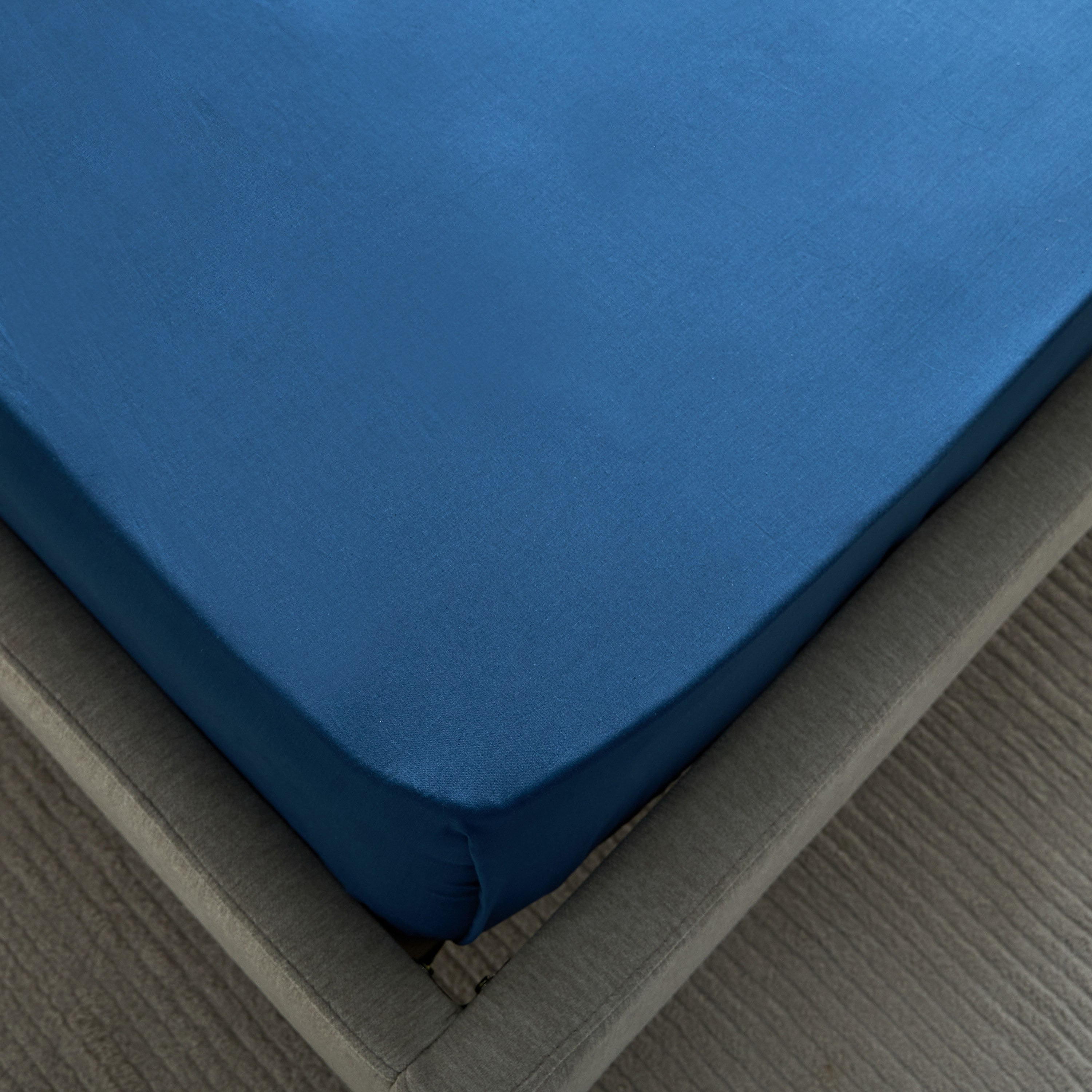 Essential Cotton Twin Flat Sheet - 170x260 cm-hbxhomeware-hbxkidsandyouth-image-4