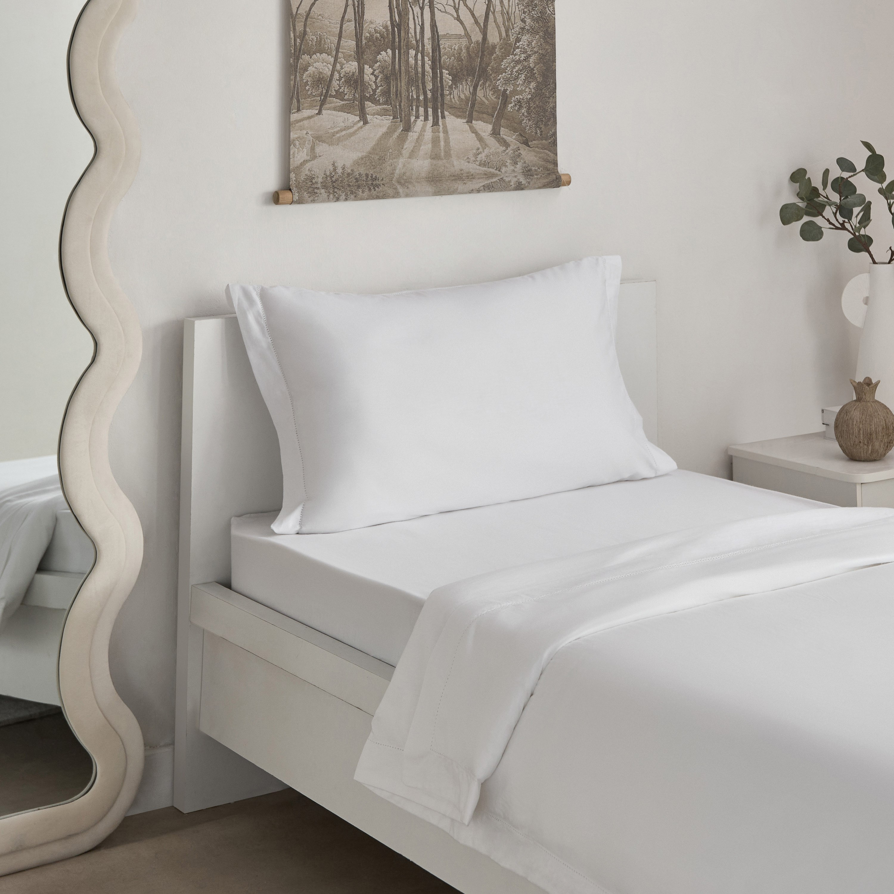 Essential 2-Piece Single Duvet Cover Set - 135x200 cm-hbxhomeware-hbxbedroom-image-1