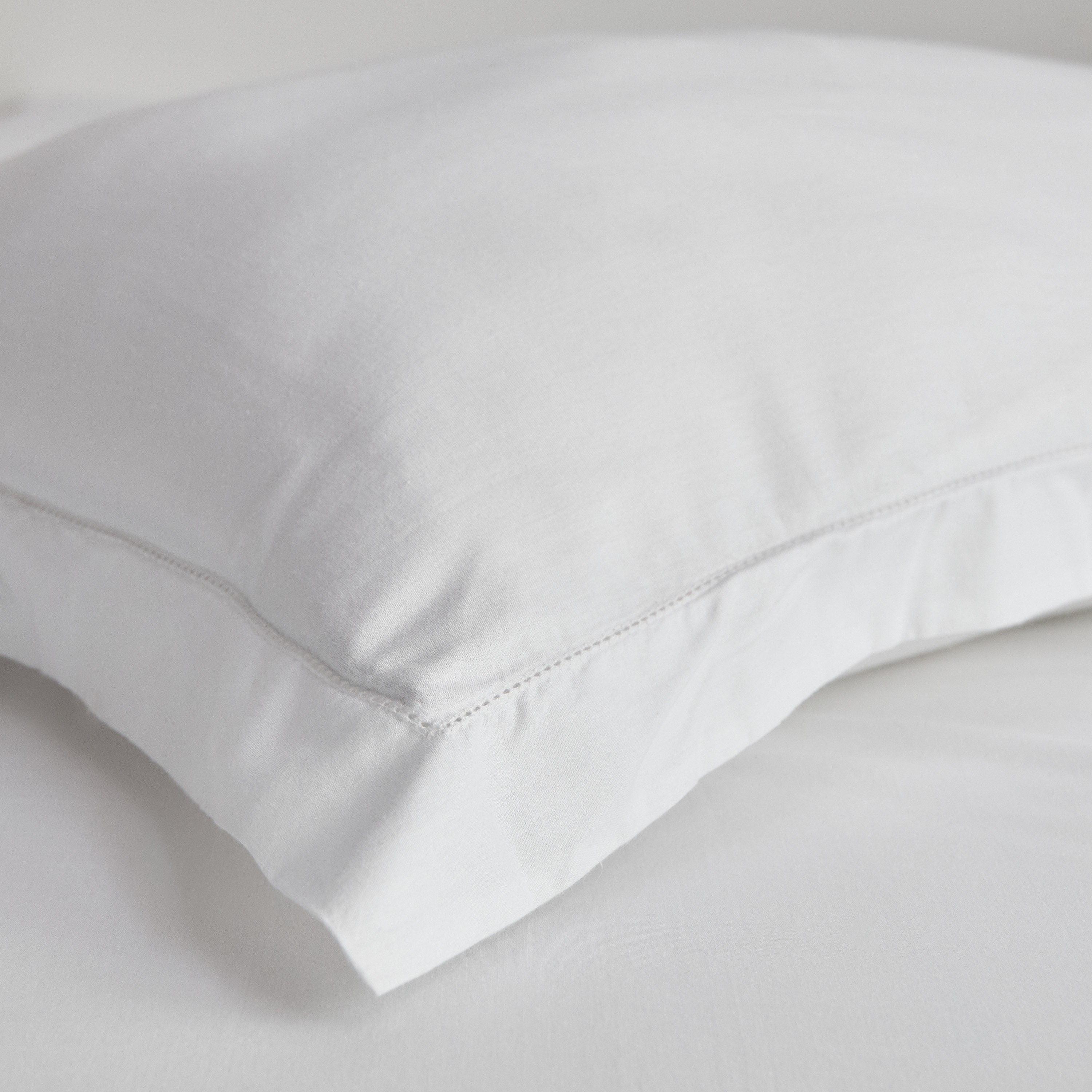 Essential 2-Piece Single Duvet Cover Set - 135x200 cm-hbxhomeware-hbxbedroom-image-7