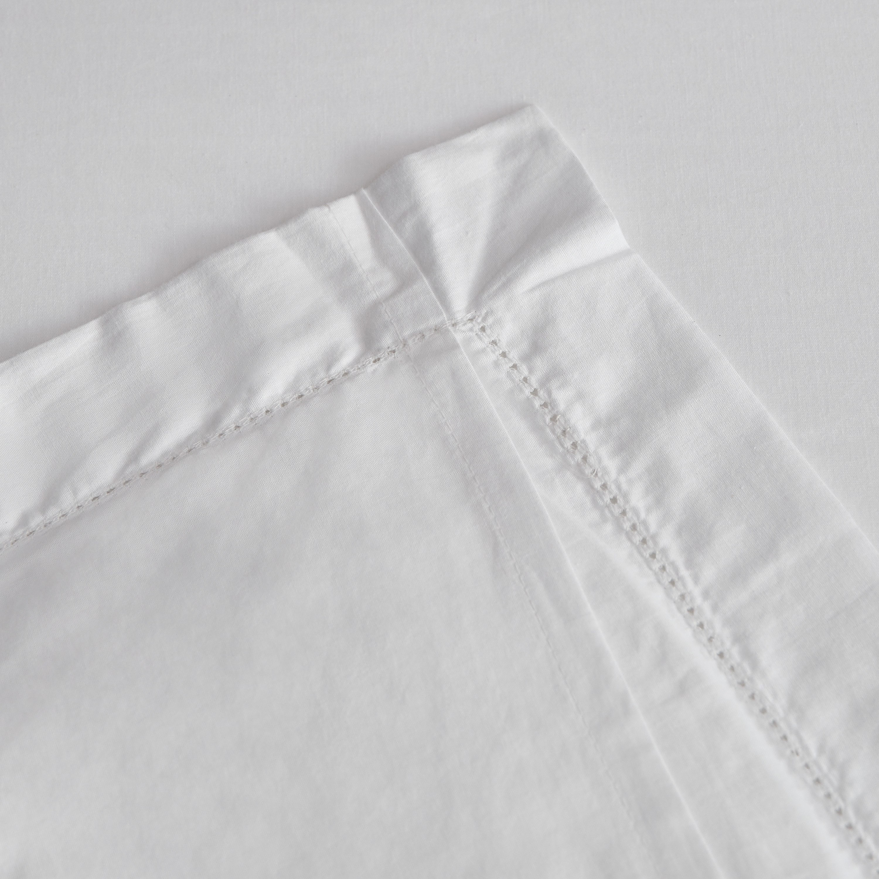 Essential 2-Piece Single Duvet Cover Set - 135x200 cm-hbxhomeware-hbxbedroom-image-8