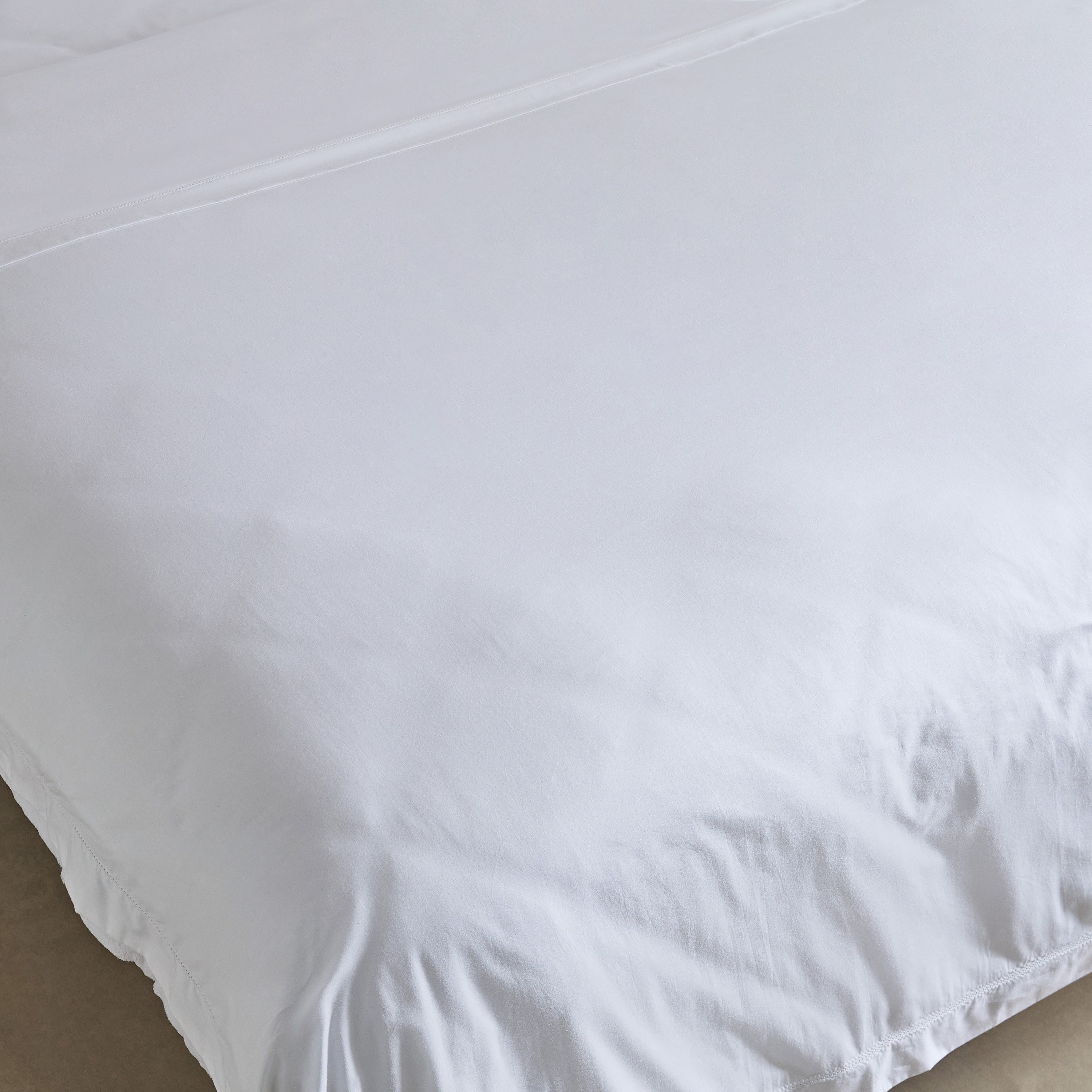 طقم غطاء لحاف توين 3 قطع من إيسنشيال -150x220 سم-hbxhomeware-hbxbedroom-image-4