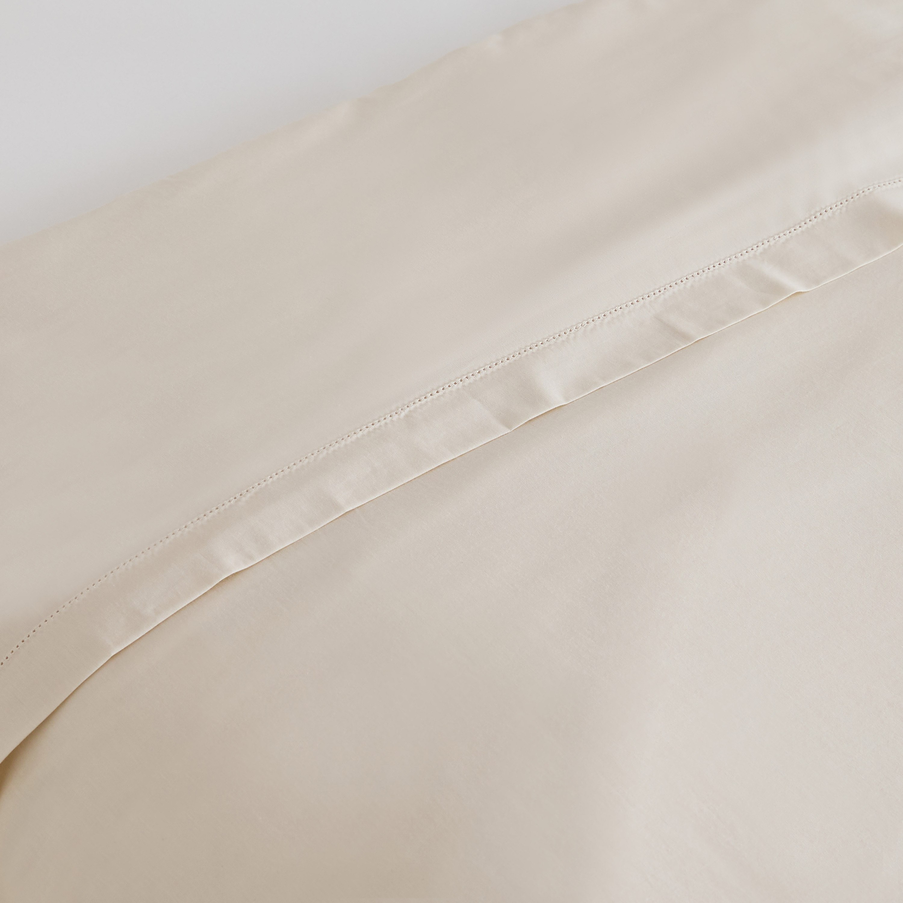 طقم غطاء لحاف فردي قطعتين - إسنشيال - 135x200 سم-hbxhomeware-hbxbedroom-image-5