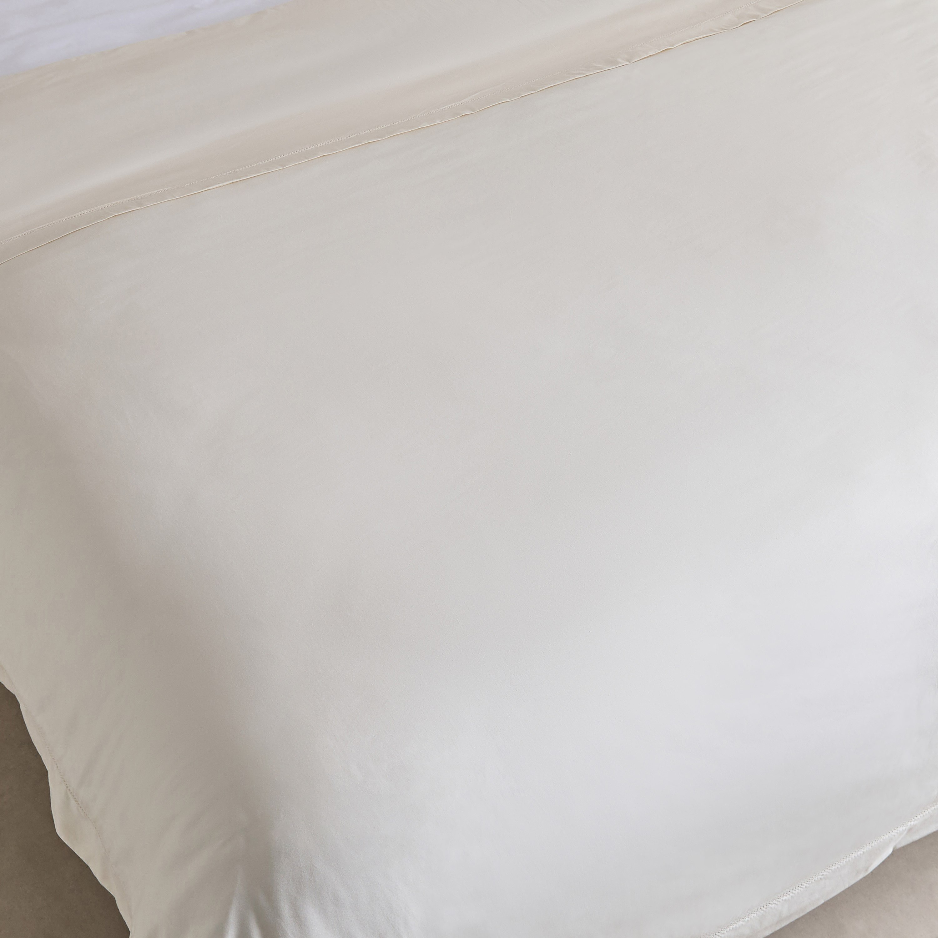 Essential 3-Piece Twin Duvet Cover Set - 150x220 cm-hbxhomeware-hbxbedroom-image-4