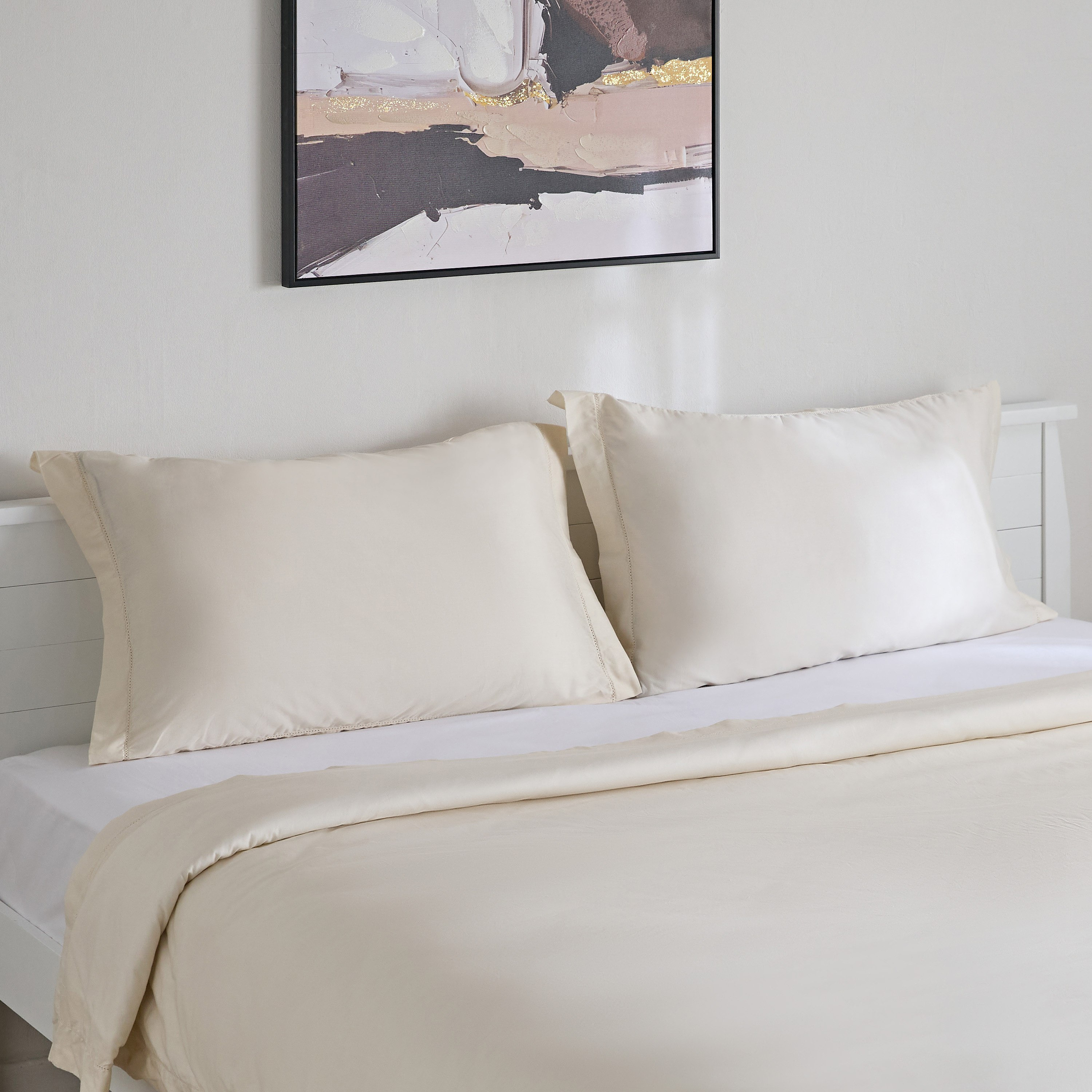 طقم غطاء لحاف سوبر كينج 3 قطع من إسنشيال - 220x240 سم-hbxhomeware-hbxbedroom-image-1