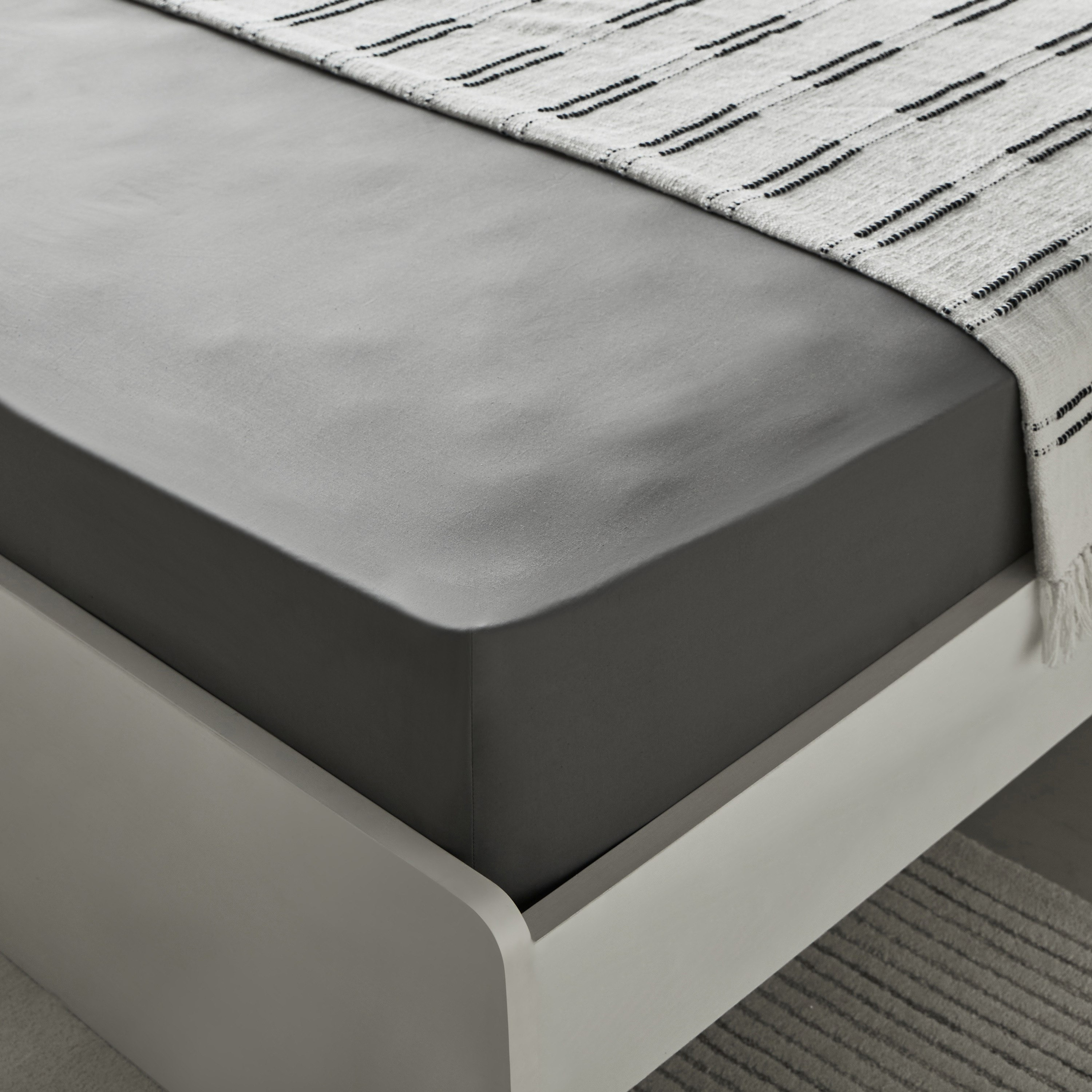 Essential Cotton Double Fitted Sheet - 140x200+36 cm-hbxhomeware-hbxbedroom-image-1