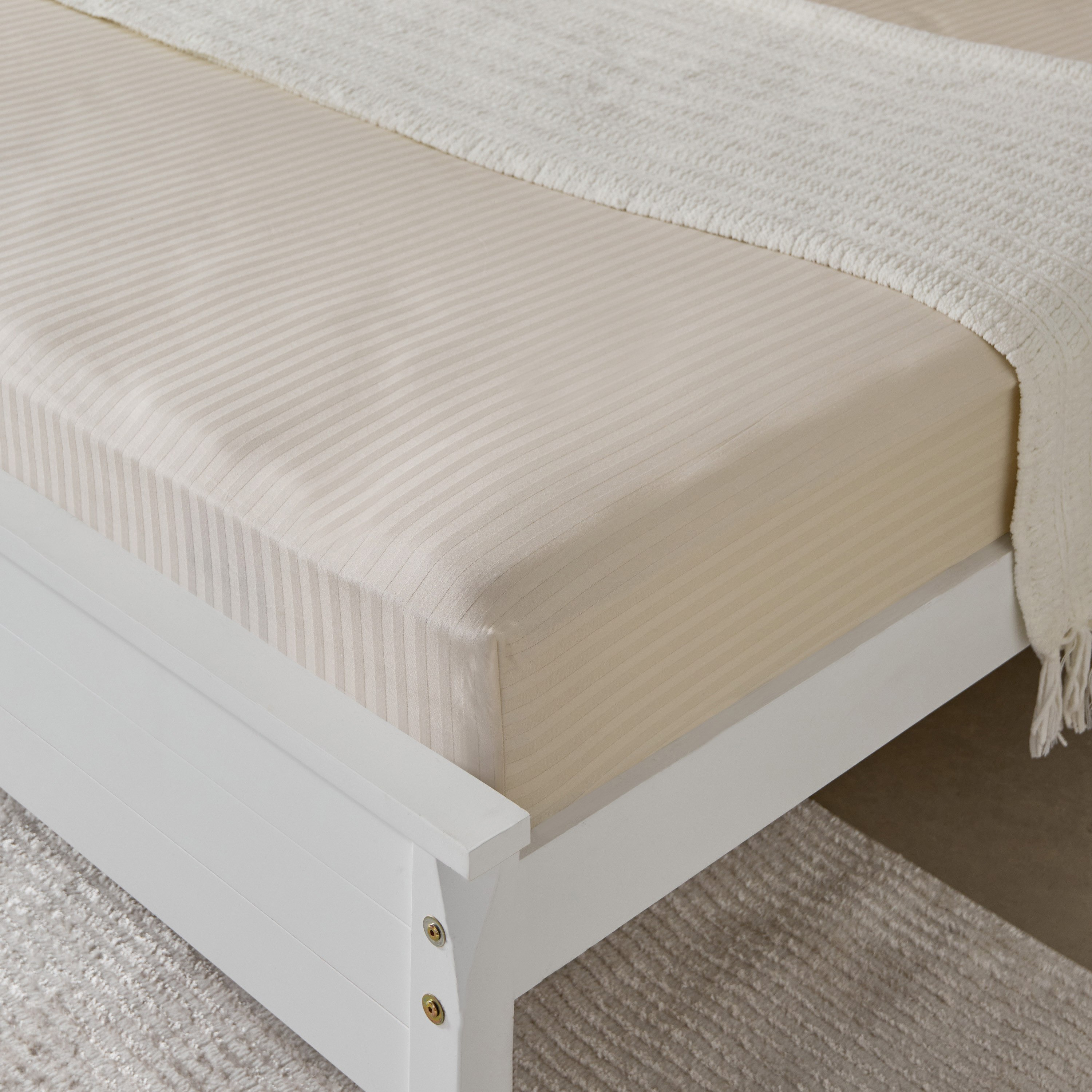 Hamilton Satin Striped Super King Fitted Sheet - 200x200+36 cm