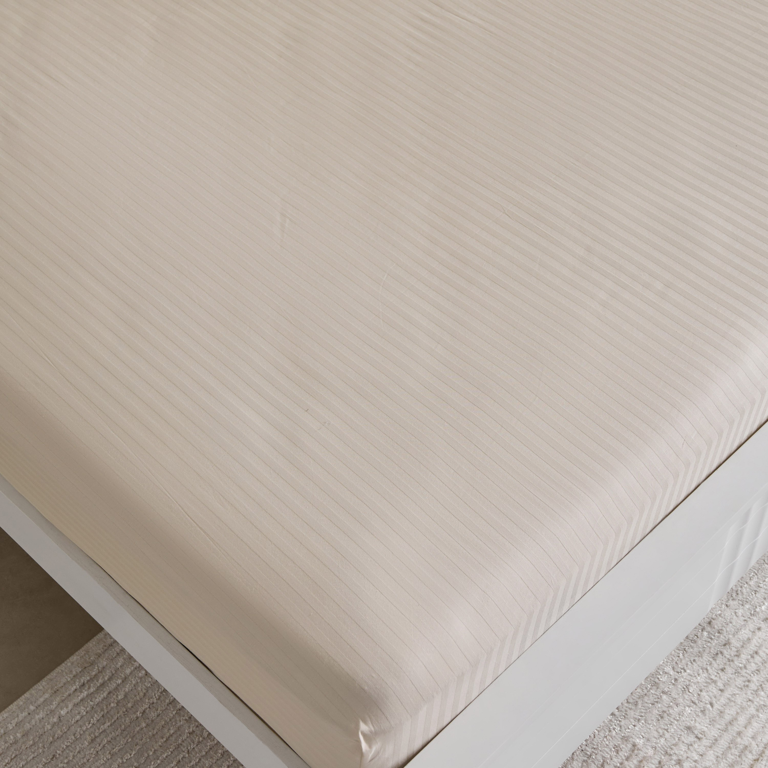 Hamilton Striped Satin Cotton King Fitted Sheet - 180x210+36 cm-hbxhomeware-hbxbedroom-image-4