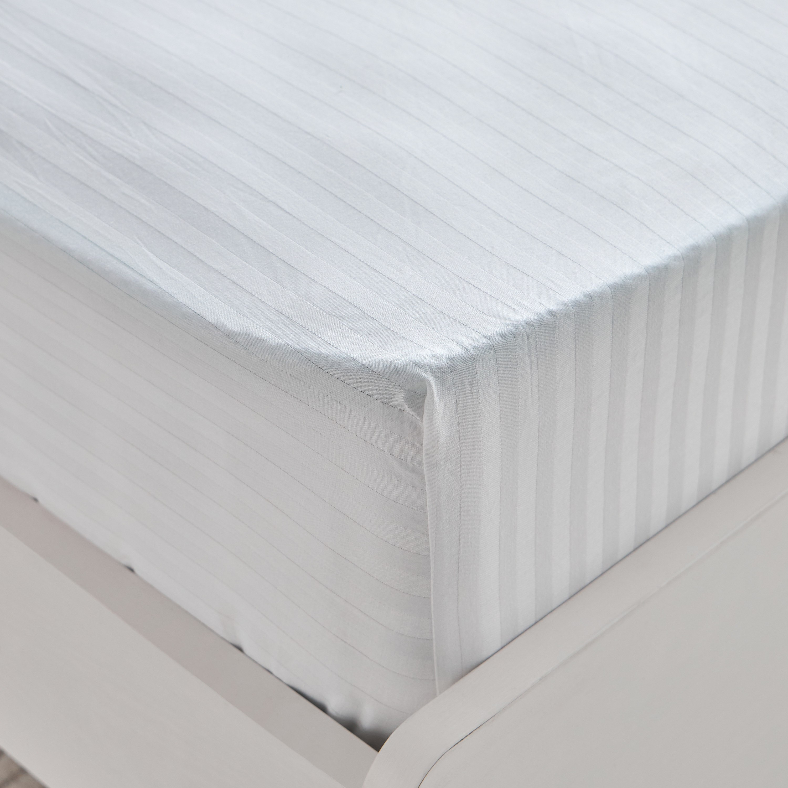 Hamilton Satin Stripe Olympic Queen Fitted Sheet - 160x200+36 cm-hbxhomeware-hbxbedroom-image-5